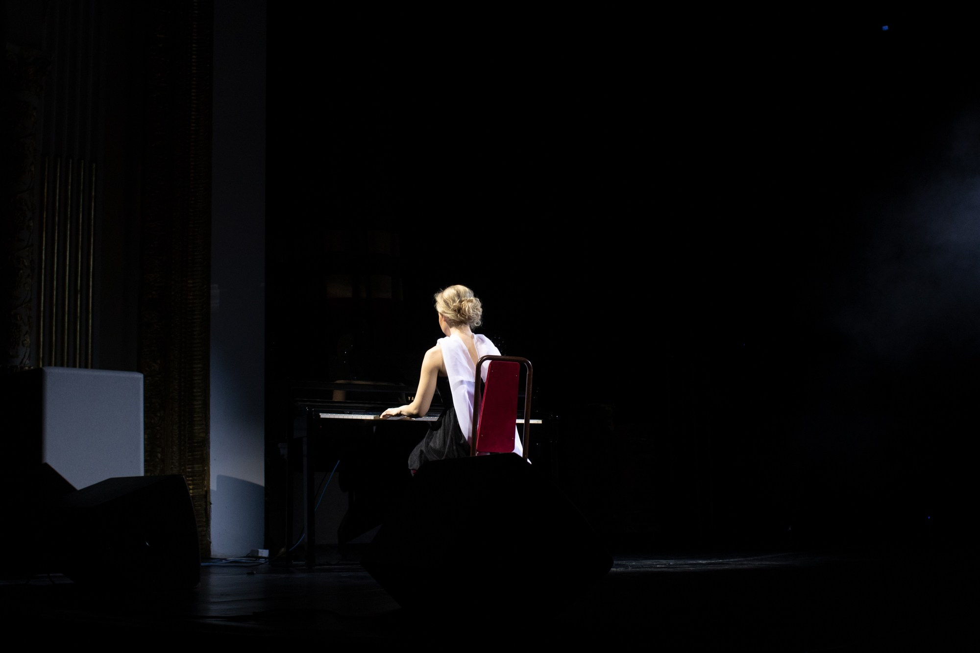 Конкурс красоты Мисс КубГУ 2021. Репортажный, промышленный и маркетплейс-фотограф Дмитрий Чернат