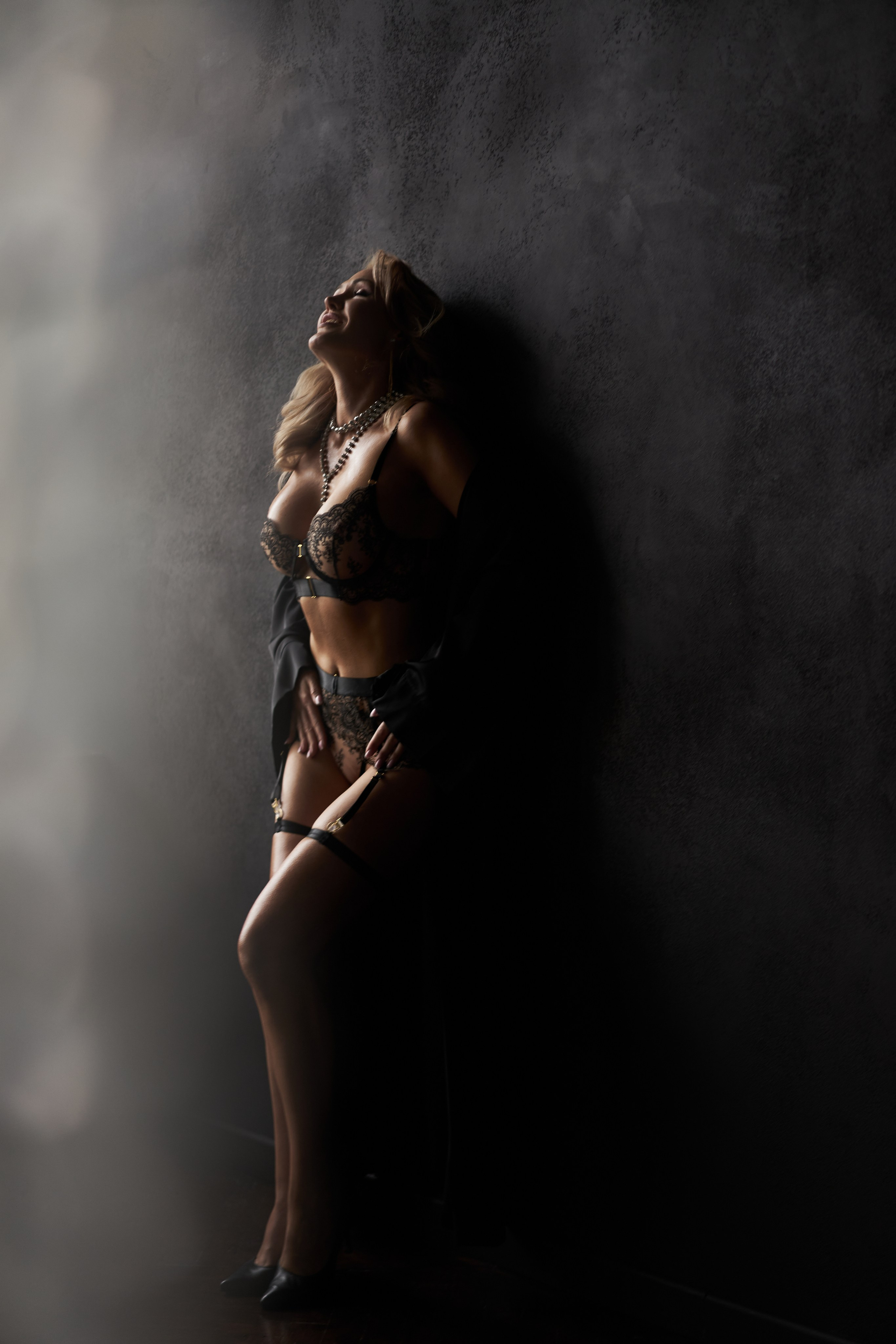 Будуарная фотосессия в студии. Фотограф Екатеринбург Кокшарова Александра