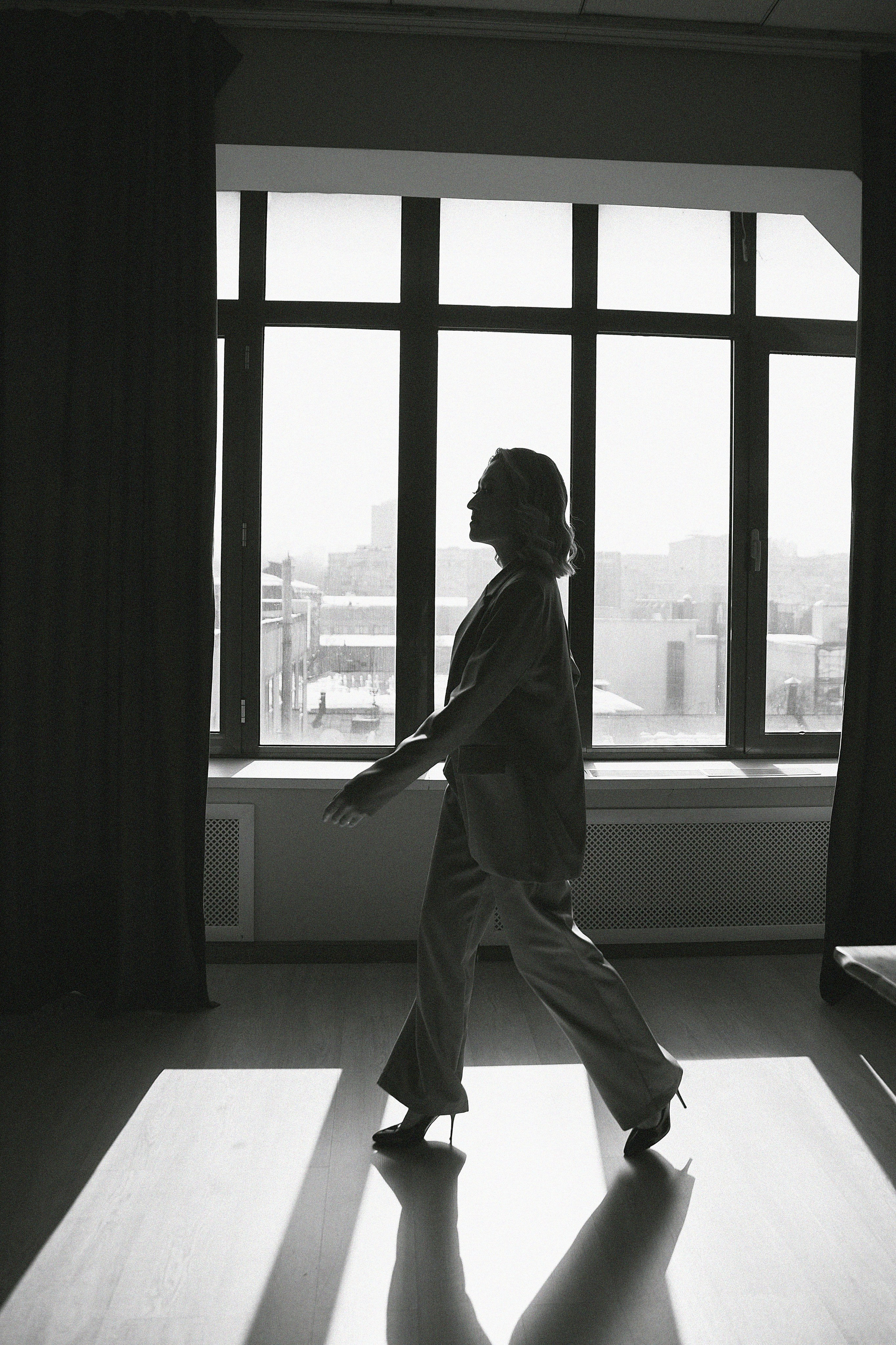 Фотосессия Нурбану в фотостудии LightHub. Свадебный, семейный и портретный фотограф в Алматы, Костанай