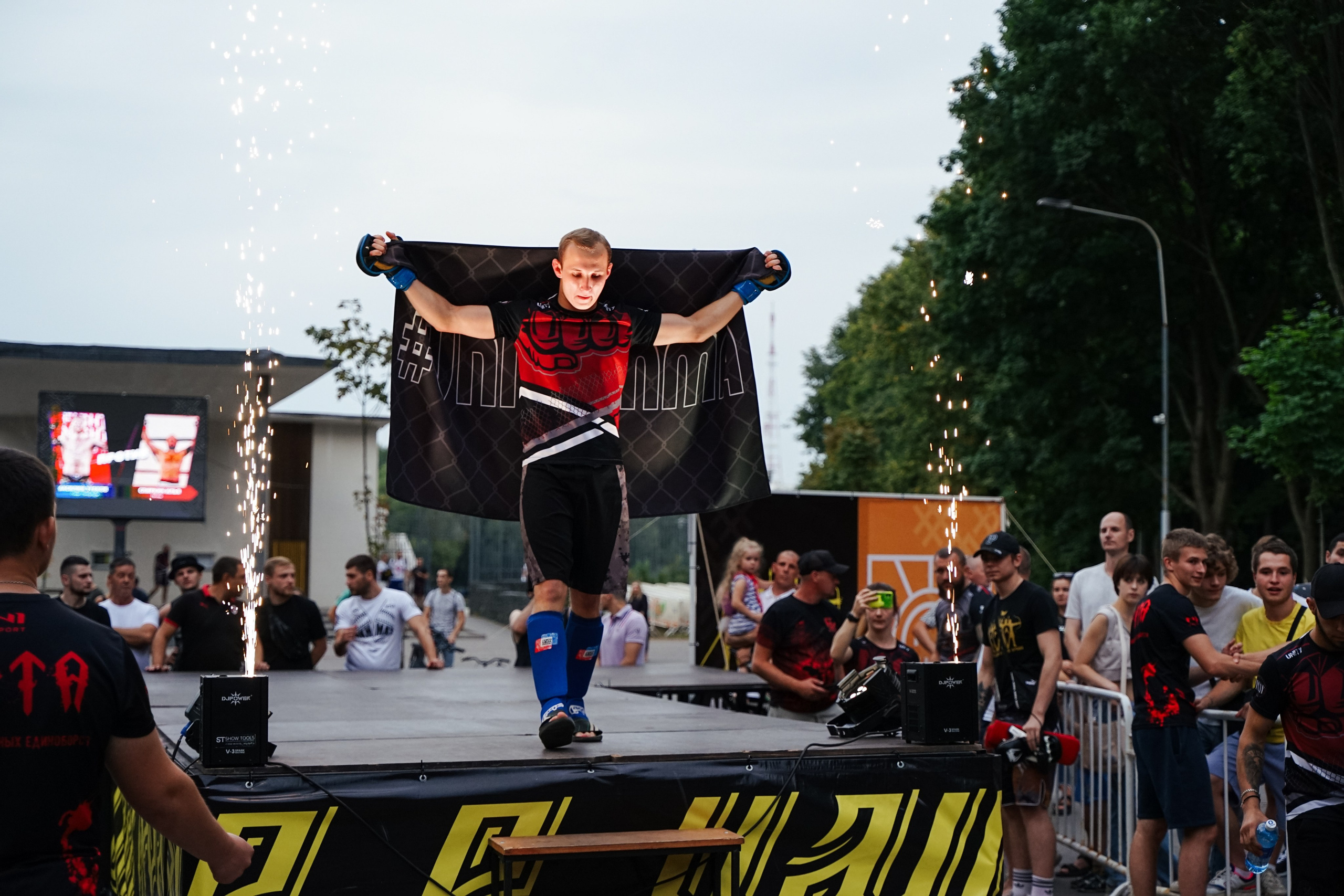 Вечер боев в ЦПКиО. Фотограф Надежда Погребняк | Рязань | Москва