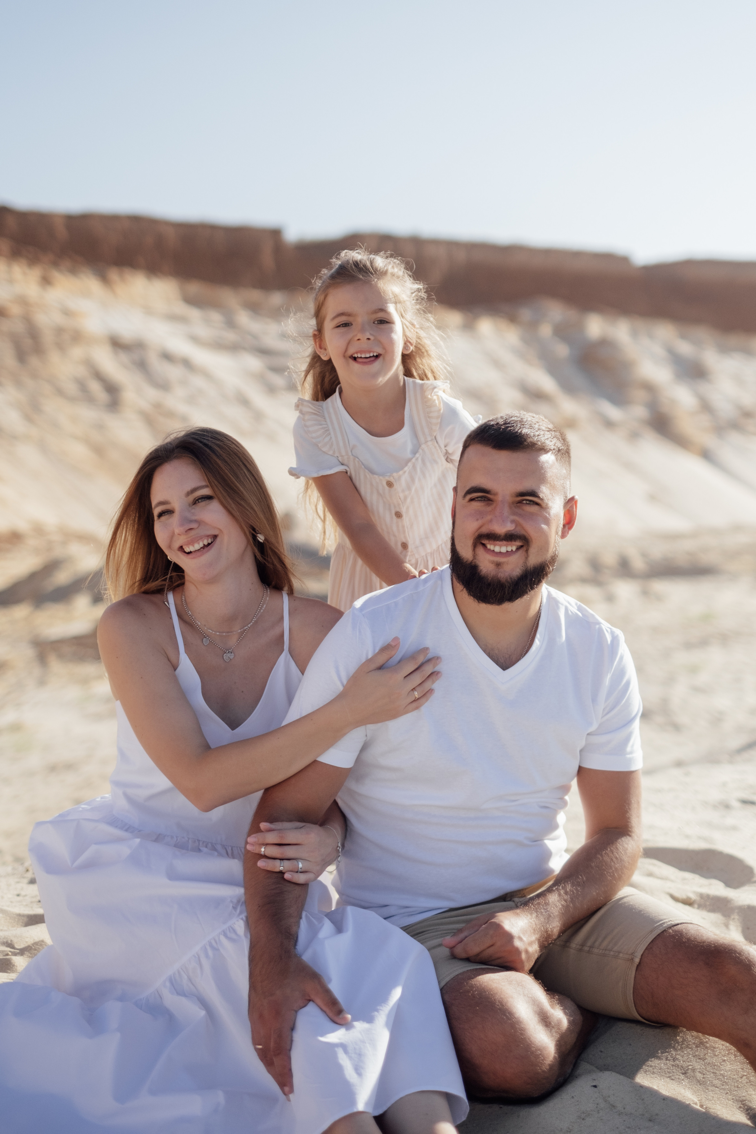 Песчаный карьер Алиса + Дима + Настя. Свадебный и семейный фотограф г. Волгоград Биленко Ангелина