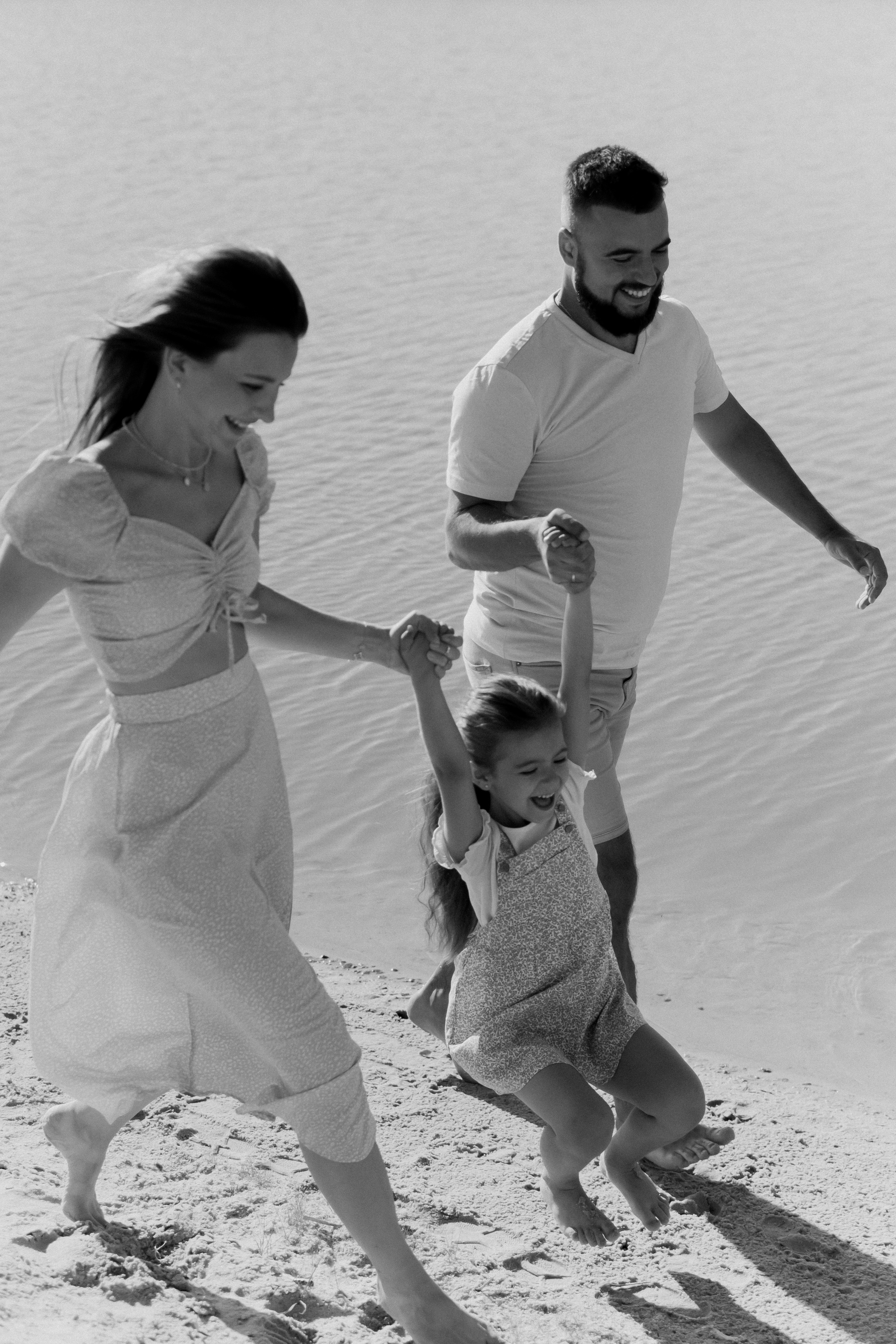 Песчаный карьер Алиса + Дима + Настя. Свадебный и семейный фотограф г. Волгоград Биленко Ангелина