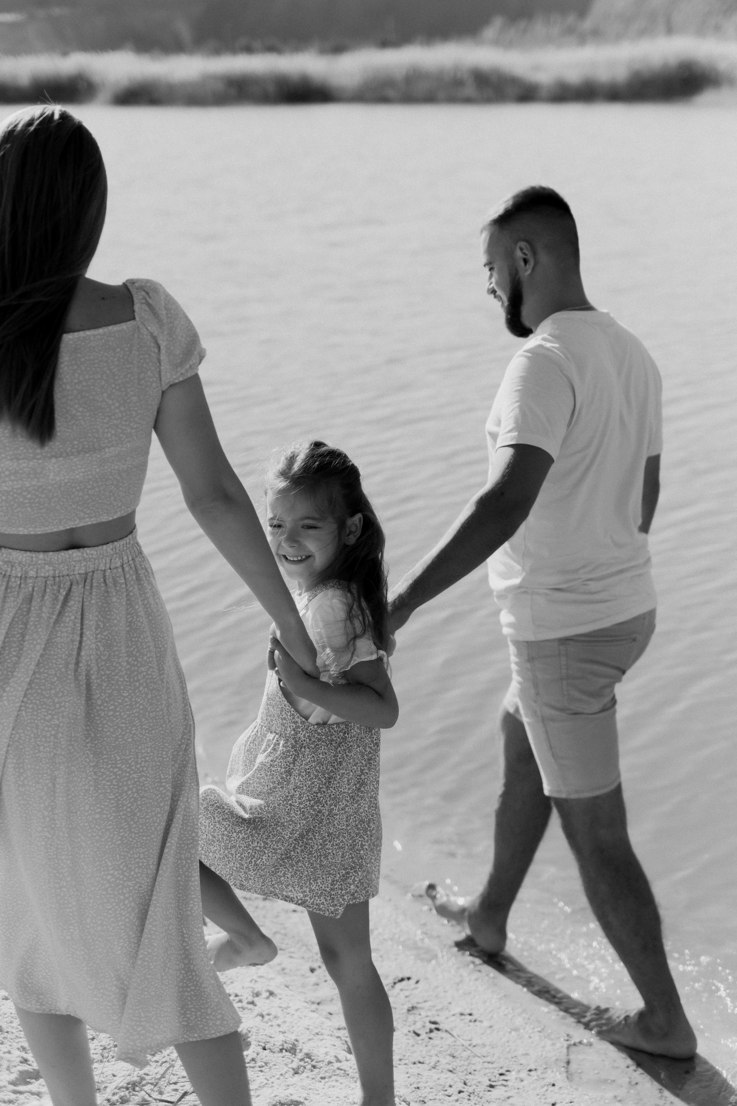 Песчаный карьер Алиса + Дима + Настя. Свадебный и семейный фотограф г. Волгоград Биленко Ангелина