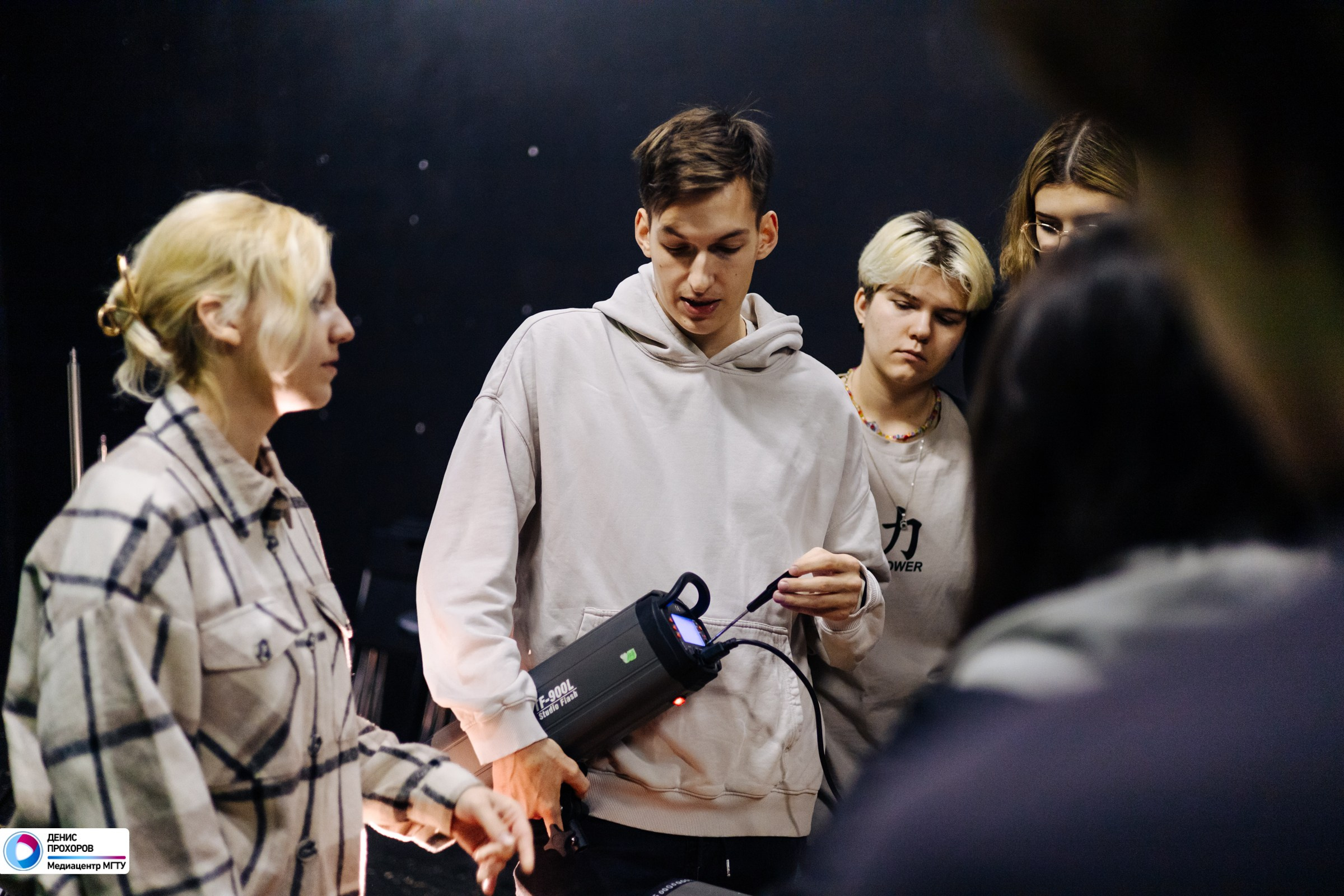 Лекции медиашколы «INFOSTART» / 13.11.23. Денис Прохоров Фотограф в г. Магнитогорск