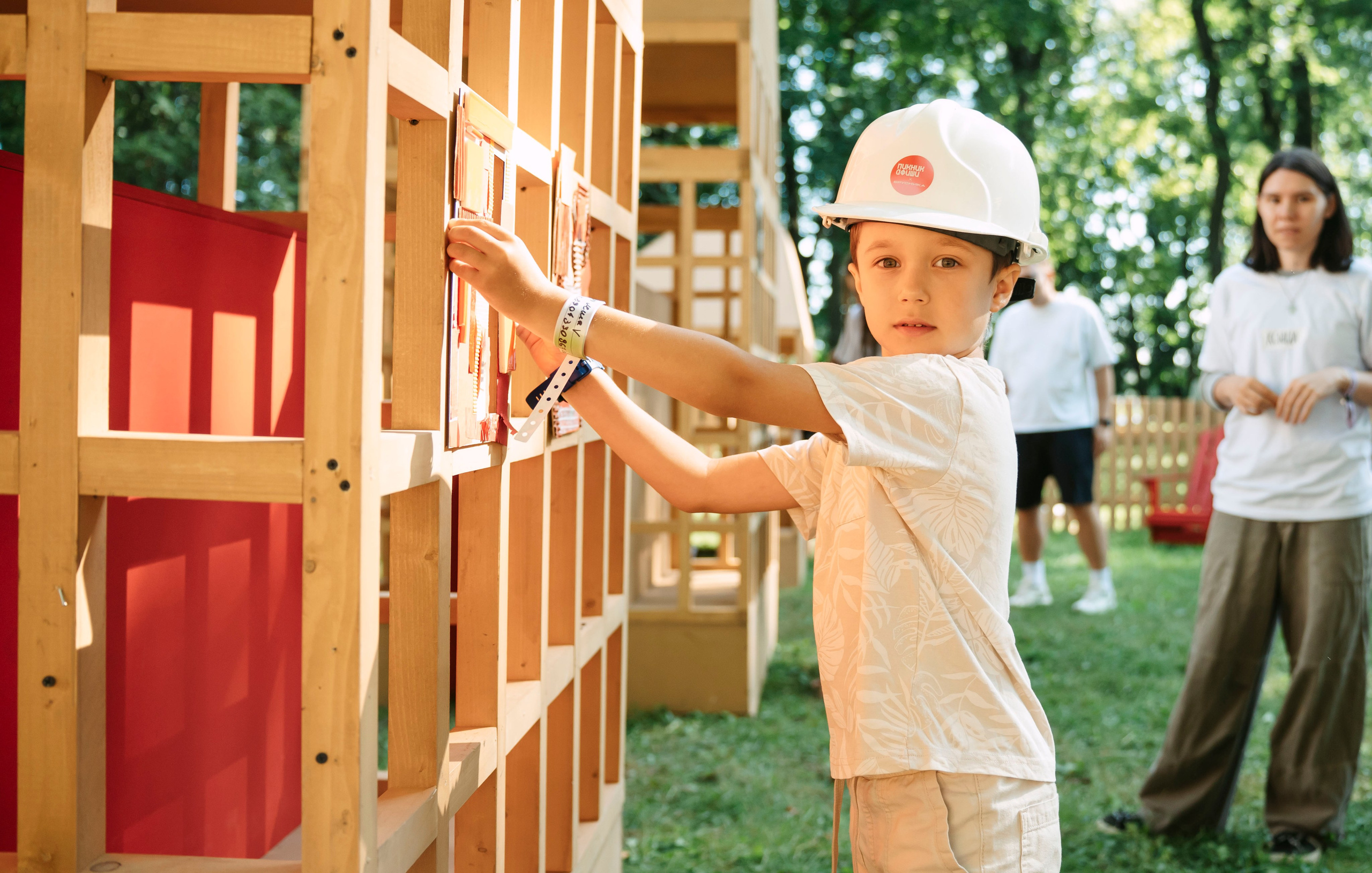 Брусника х Пикник Афиши / 2025. Саша Копылов, фотограф в Казани