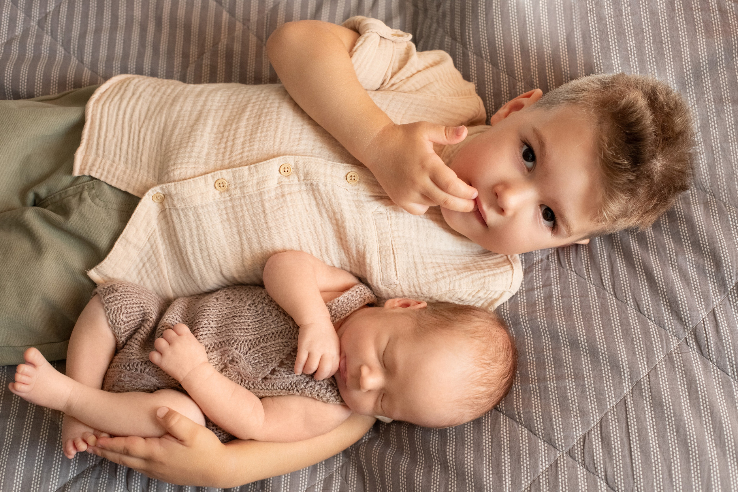 Марк и Роберт (Итого). Фотограф новорожденных в Екатеринбурге Татьяна Продан