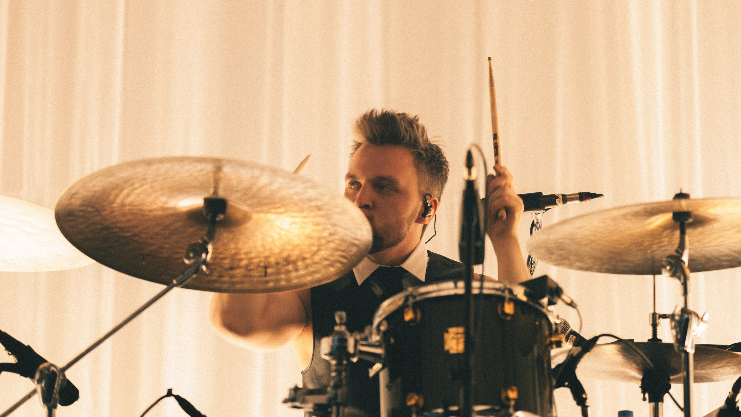 ZOLOTO. Saint-Petersburg 17.4.26. RUSLAN ROZANOV