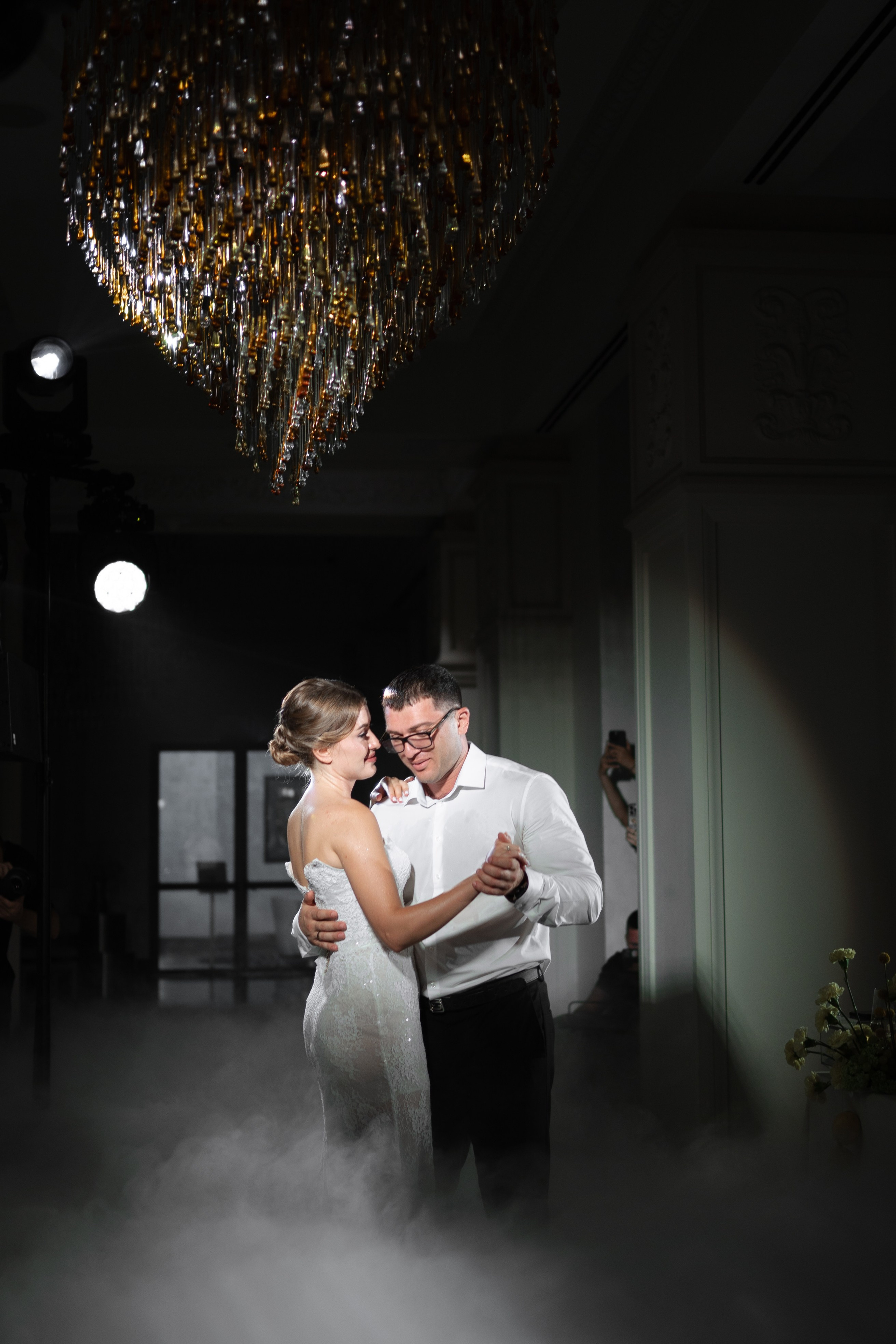 Свадебная прогулка. Фотограф Виолетта Матевосян