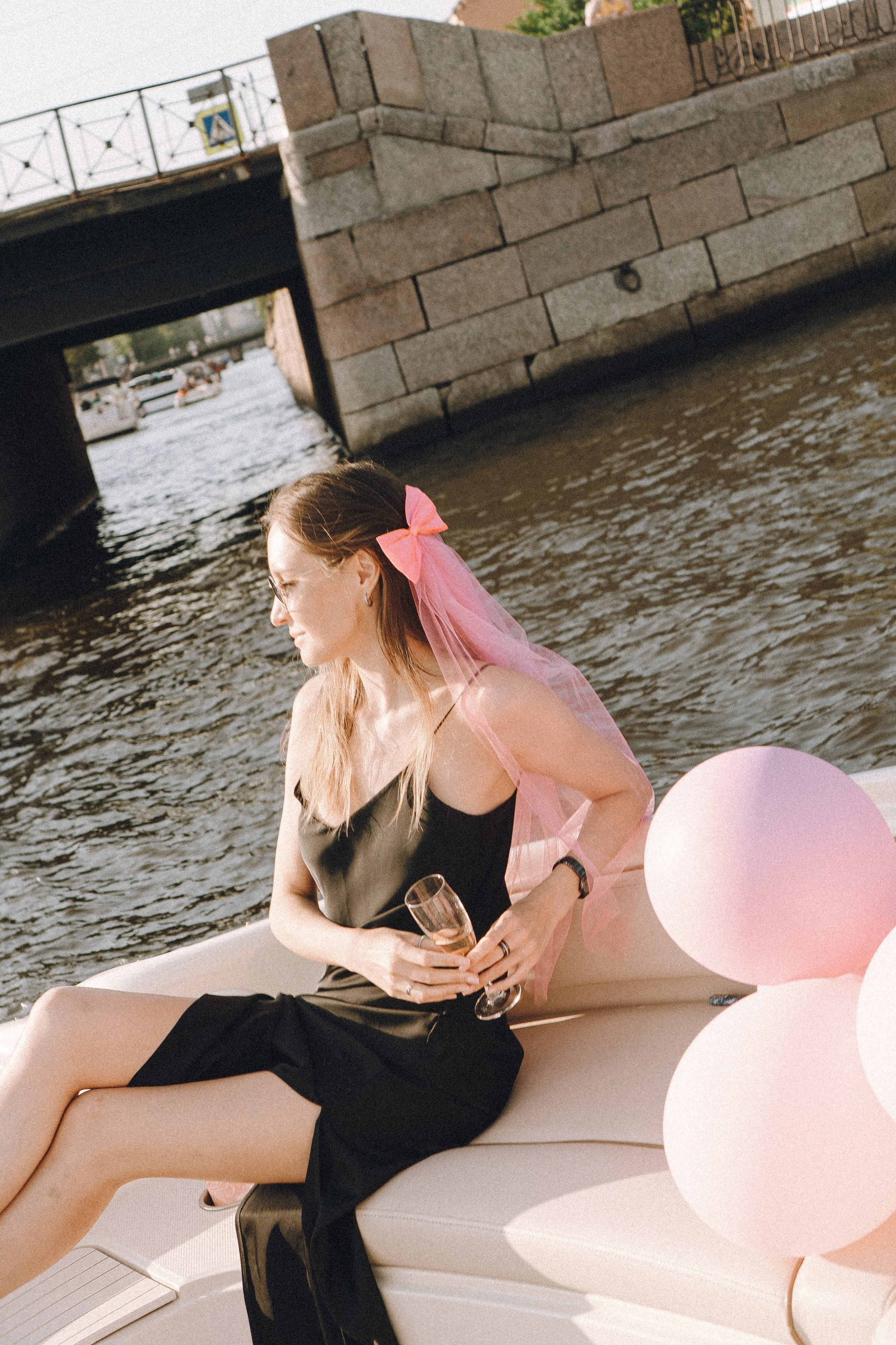 ДЕВИЧНИК НА КАТЕРЕ. Профессиональный фотограф, Санкт-Петербург — Виктория Богомолова