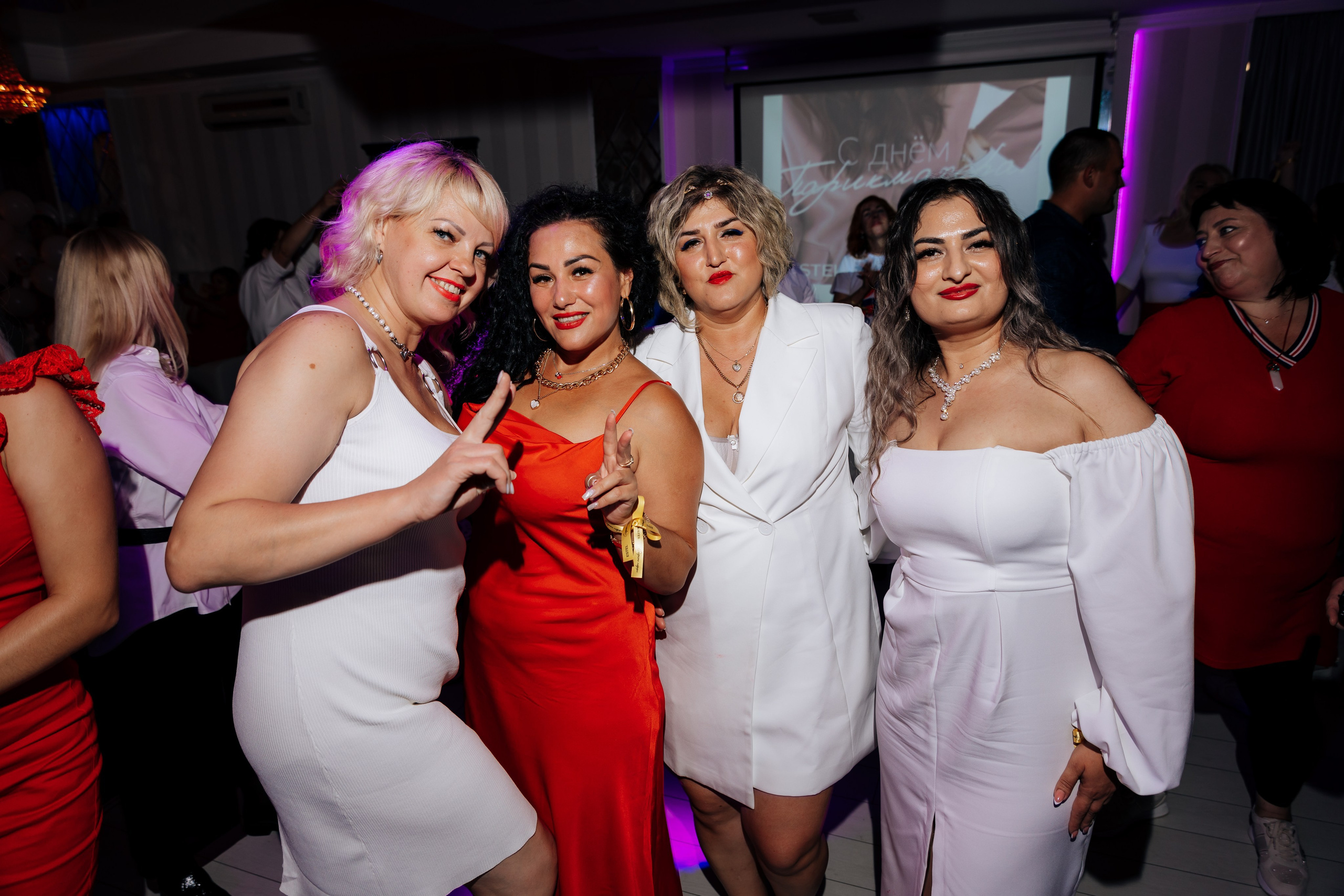 День парикмахера. Свадебный и репортажный фотограф в Омске. Червоткин Никита