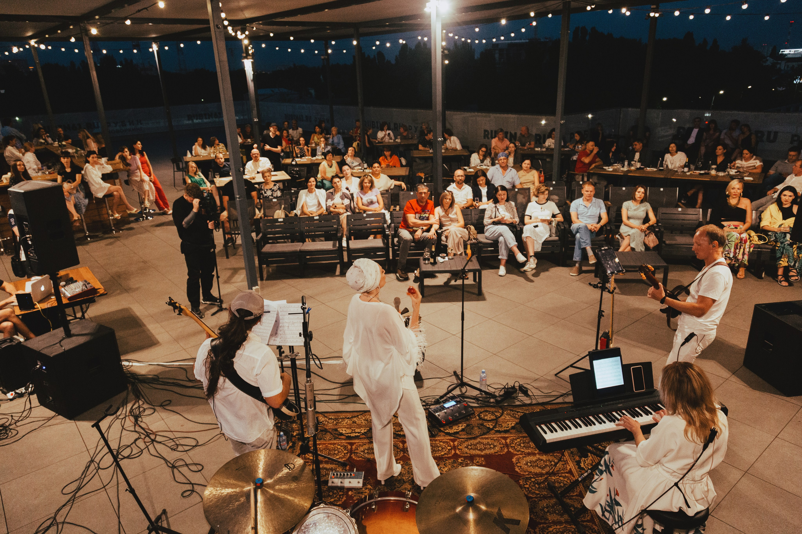 Latina Jazz. Главная