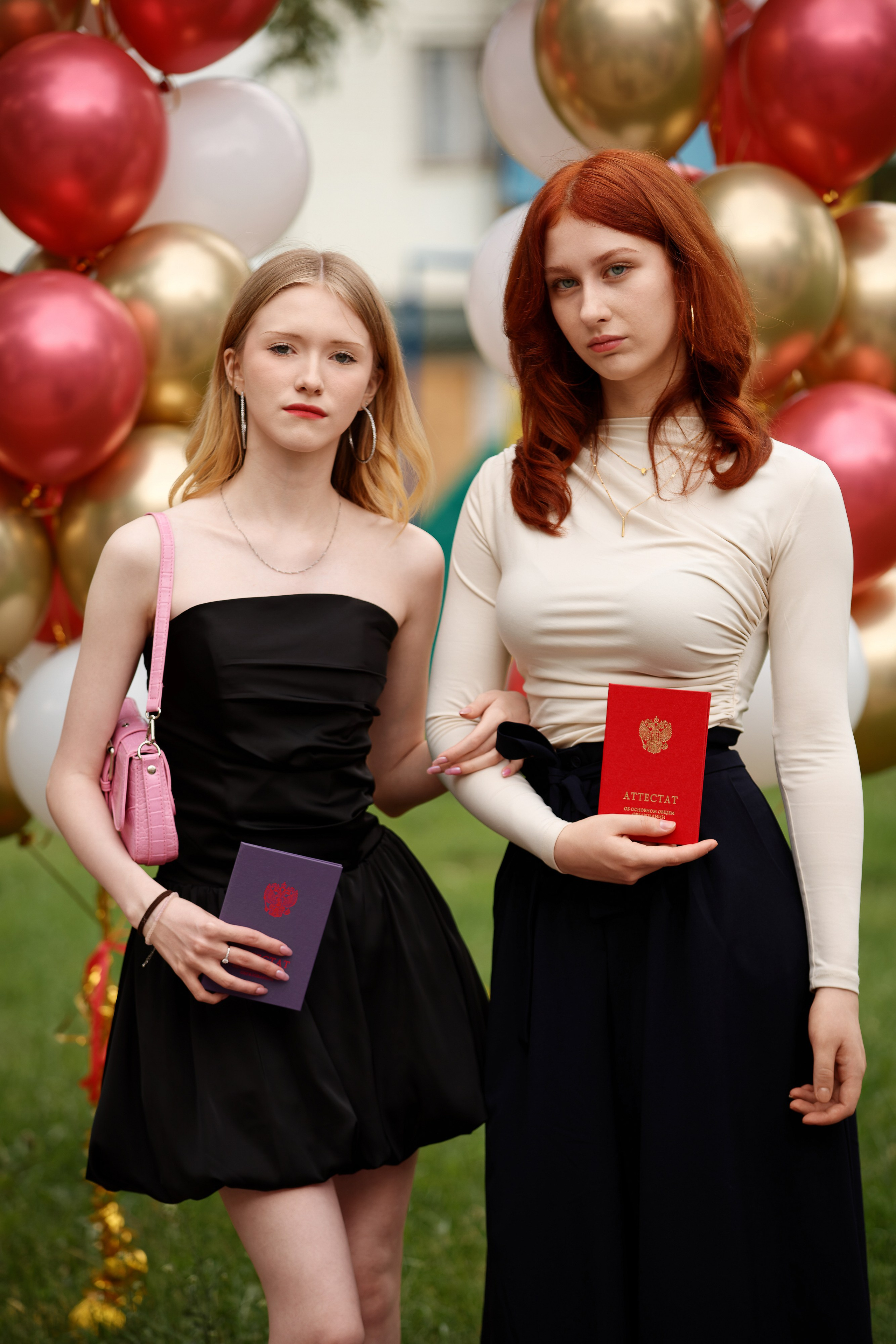 Вручение аттестатов Школа № 57. Семейный фотограф — Макс Белогрудов