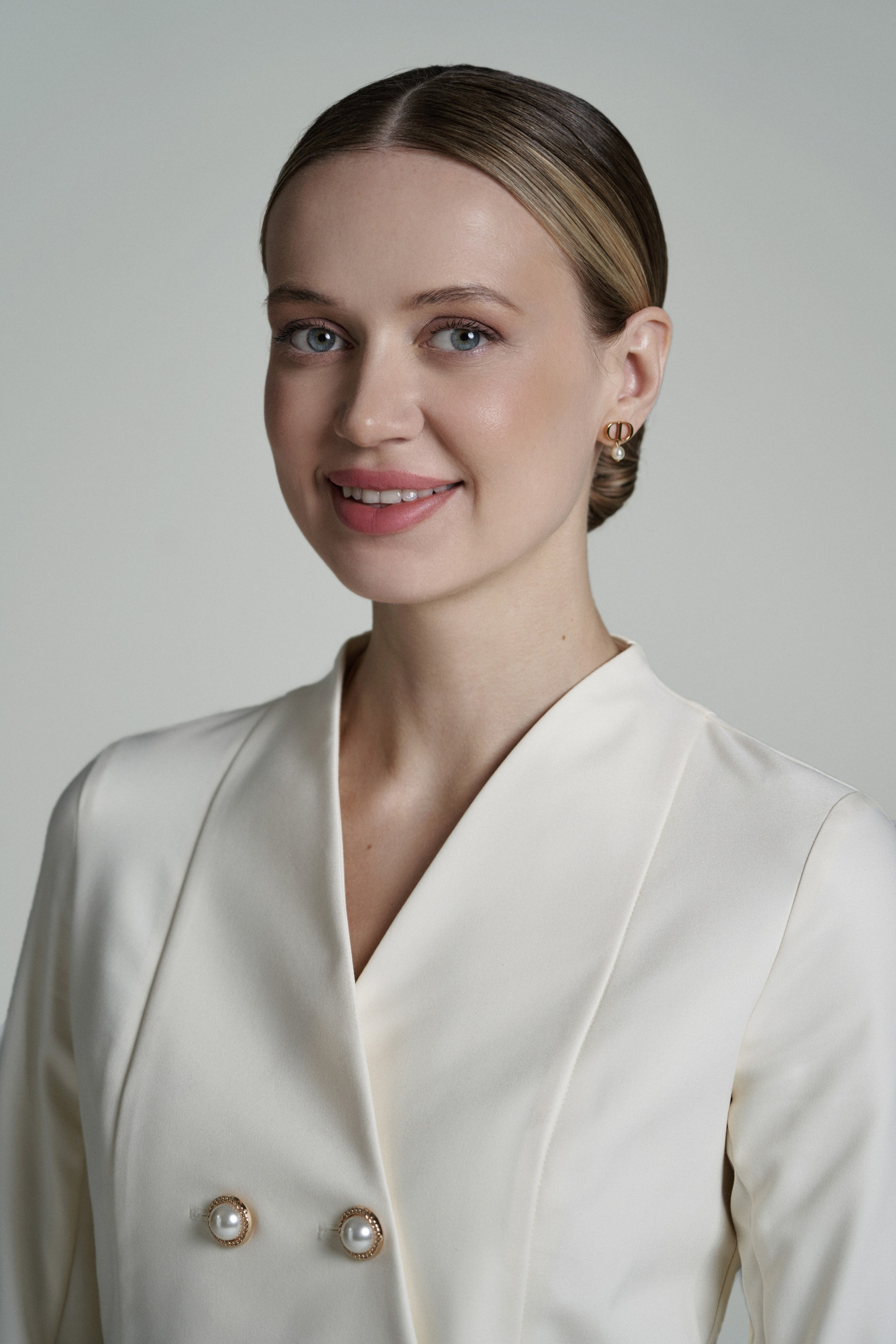 Кристина. Фотограф в Москве. Каталог, лукбук, портреты