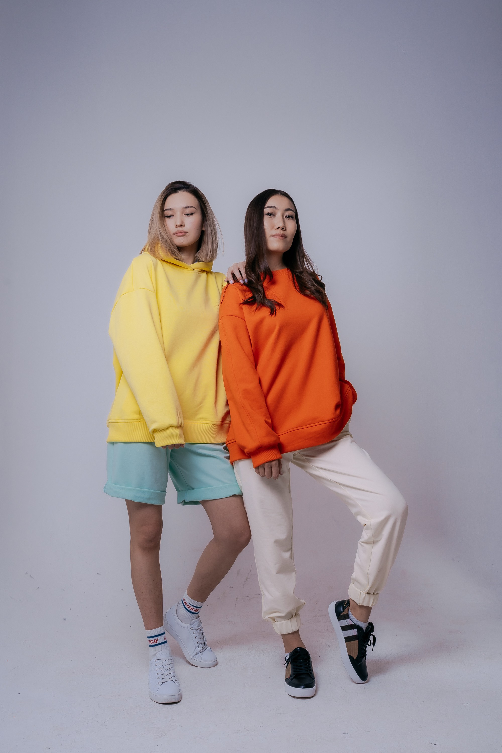 Одежда — Лукбук / Кампейн