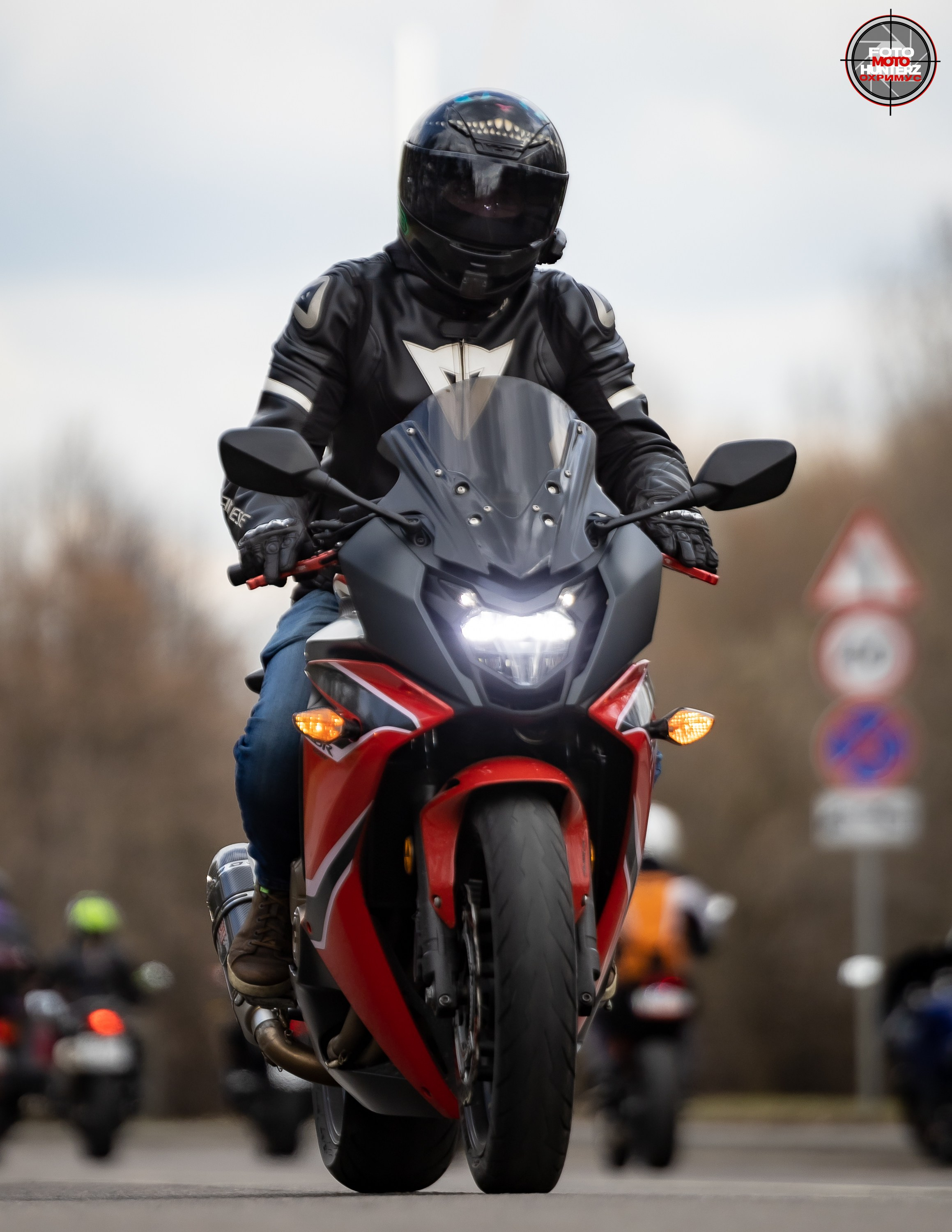 Марафон на Островной 30.03.25. Фотограф Владимир Охрименко