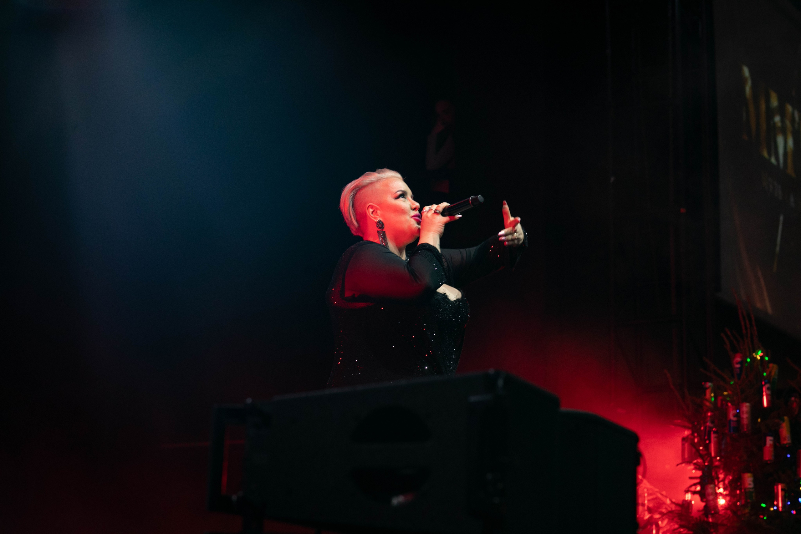 ММTV новый год 2024. Art photographer Nino