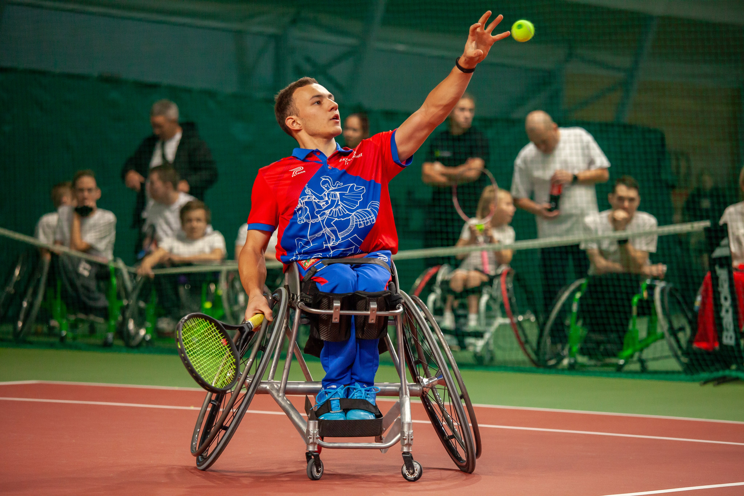 Турнир по теннису на колясках. Репортажный, семейный, свадебный, портретный фотограф