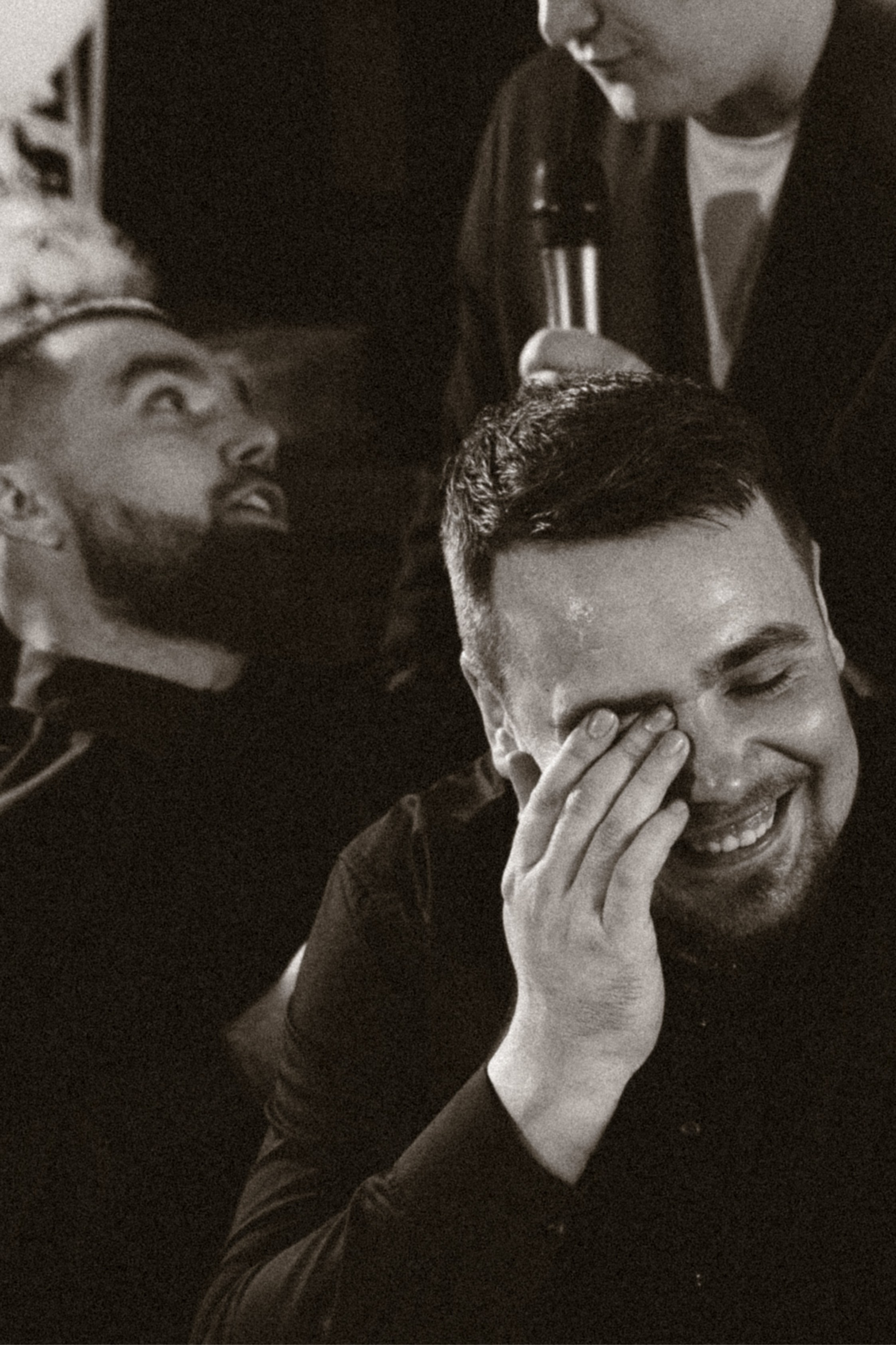 Влюбленные взгляды. Свадебный фотограф Кемерово Томск Новосибирск