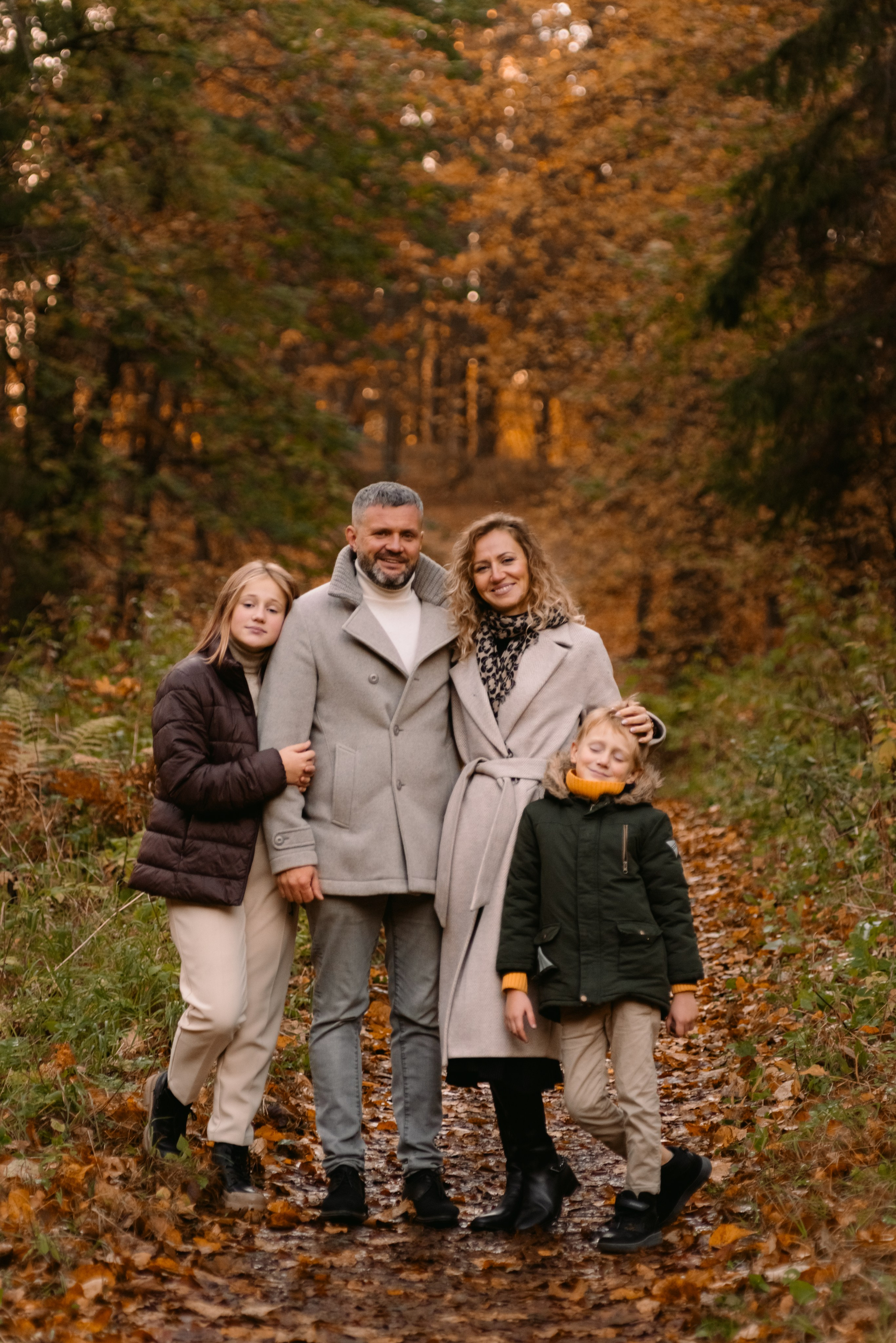 Фотосессия в конюшне и парке. Фотограф Юлия Кондратьева