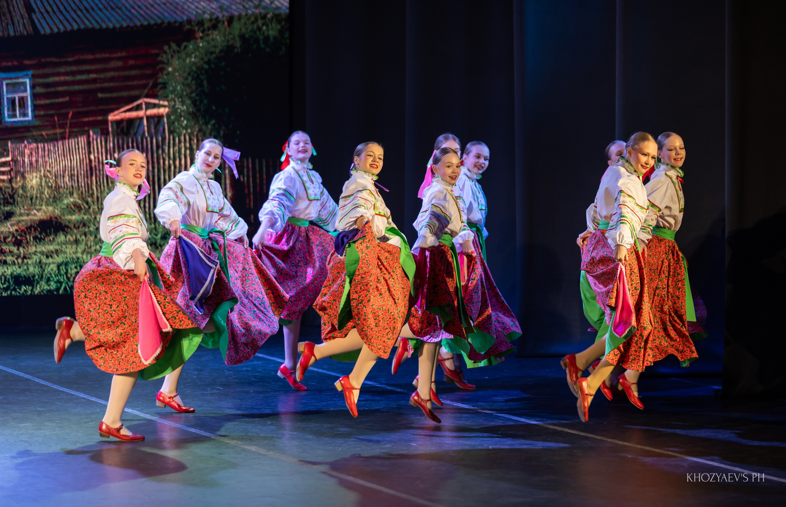 Отчетный концерт Образцового коллектива Ансамбля танца «Карамельки». Фотограф в Нижнем Новгороде, Дзержинске Олеся Хозяева