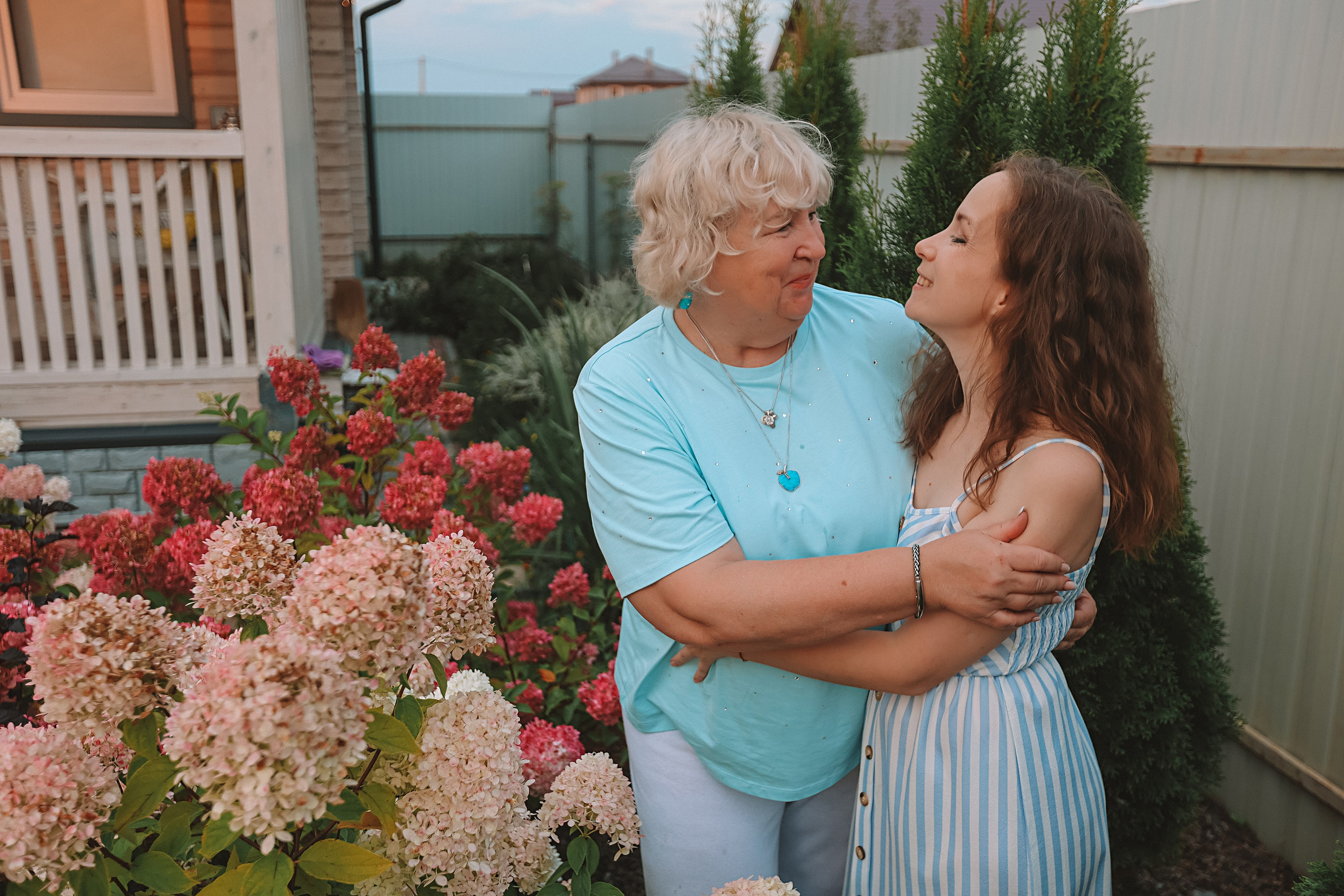 Дачная. Семейный фотограф Тюмень, фотограф на роды Салмина Мария