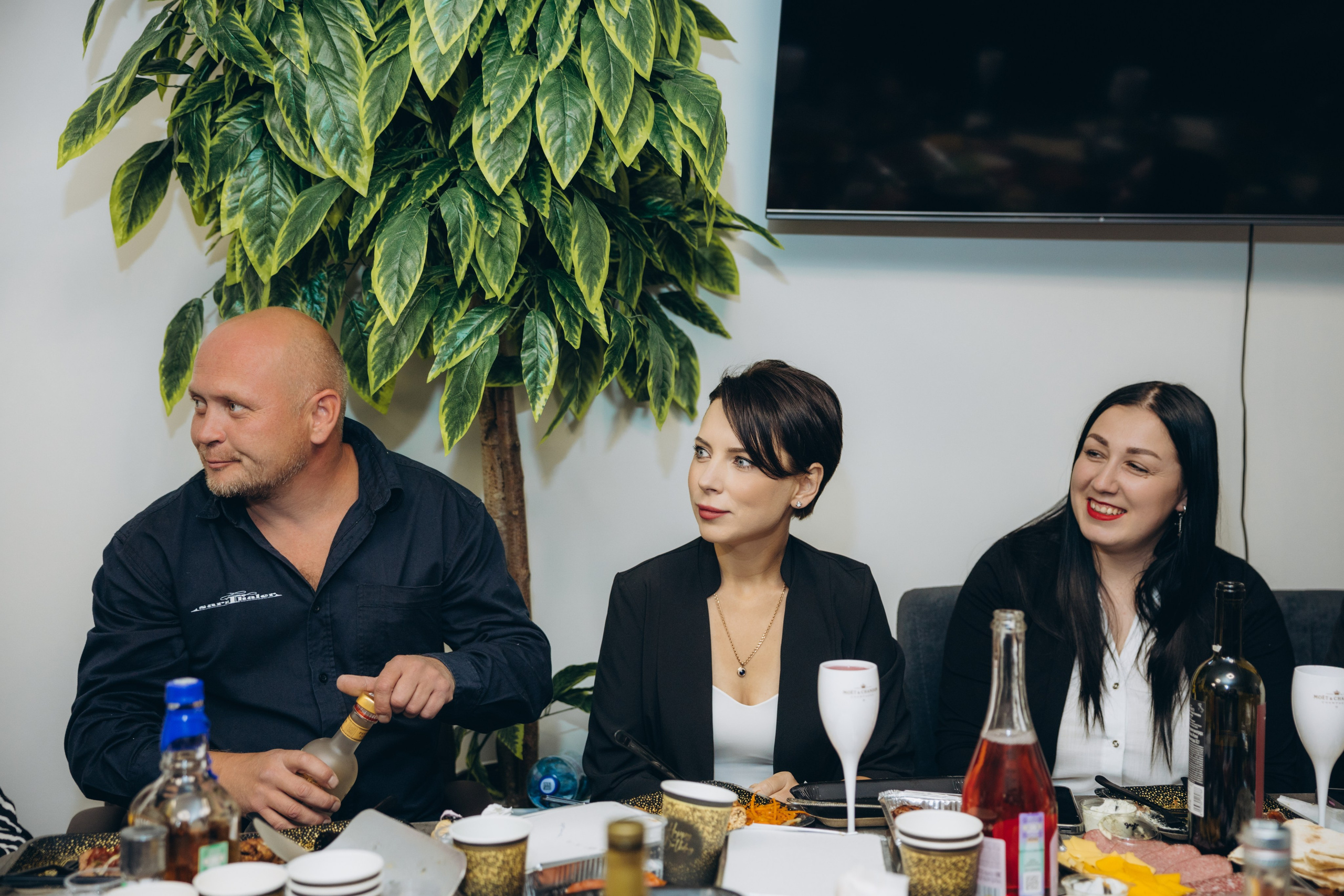 2 года компании «Удачный выбор». Свадебный, семейный фотограф в Иркутске Светлана Макаричева