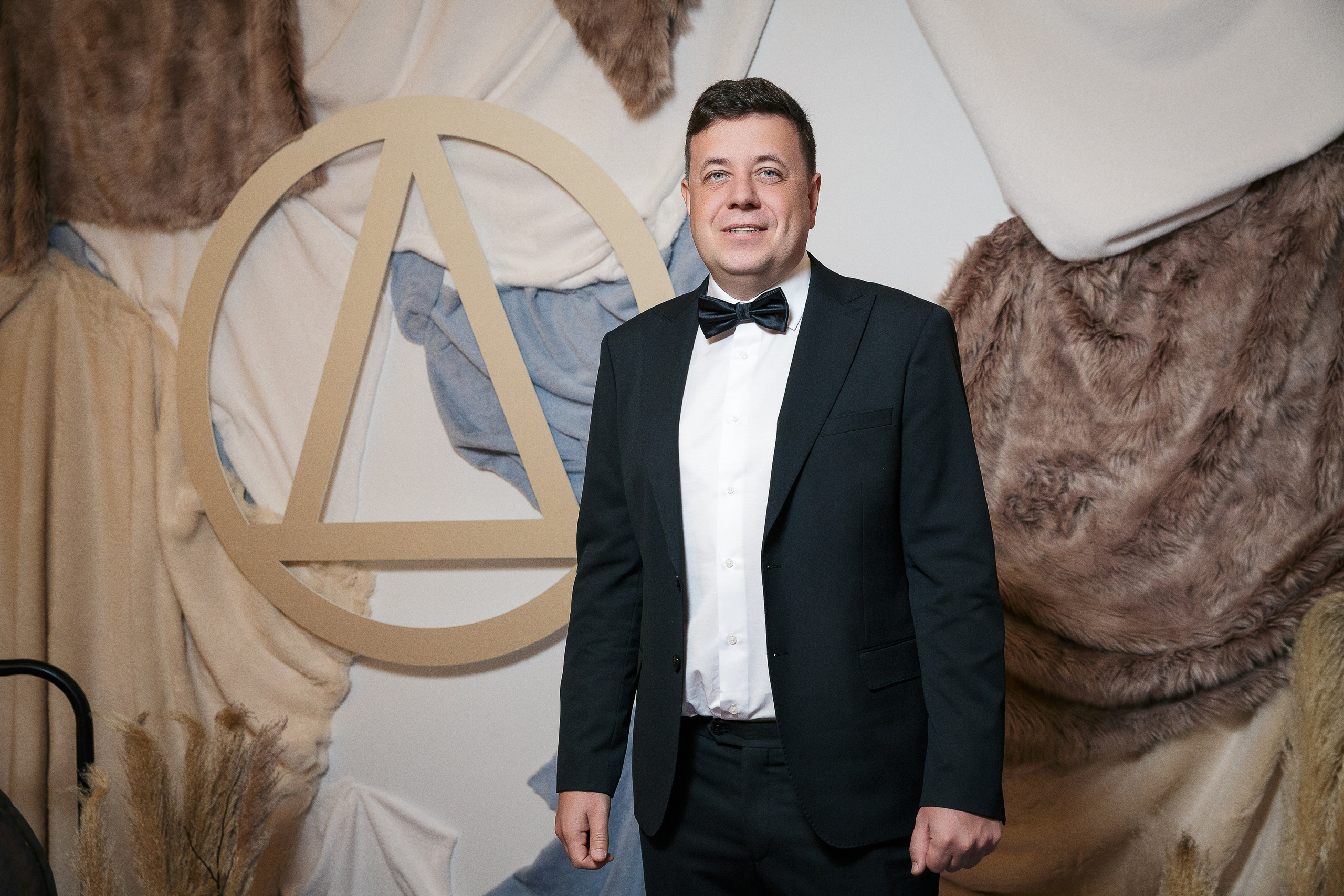 День рождения клуба «Деньги» 6 лет 2025. Репортажный Фотограф Александр Назаров. Москва и М.О