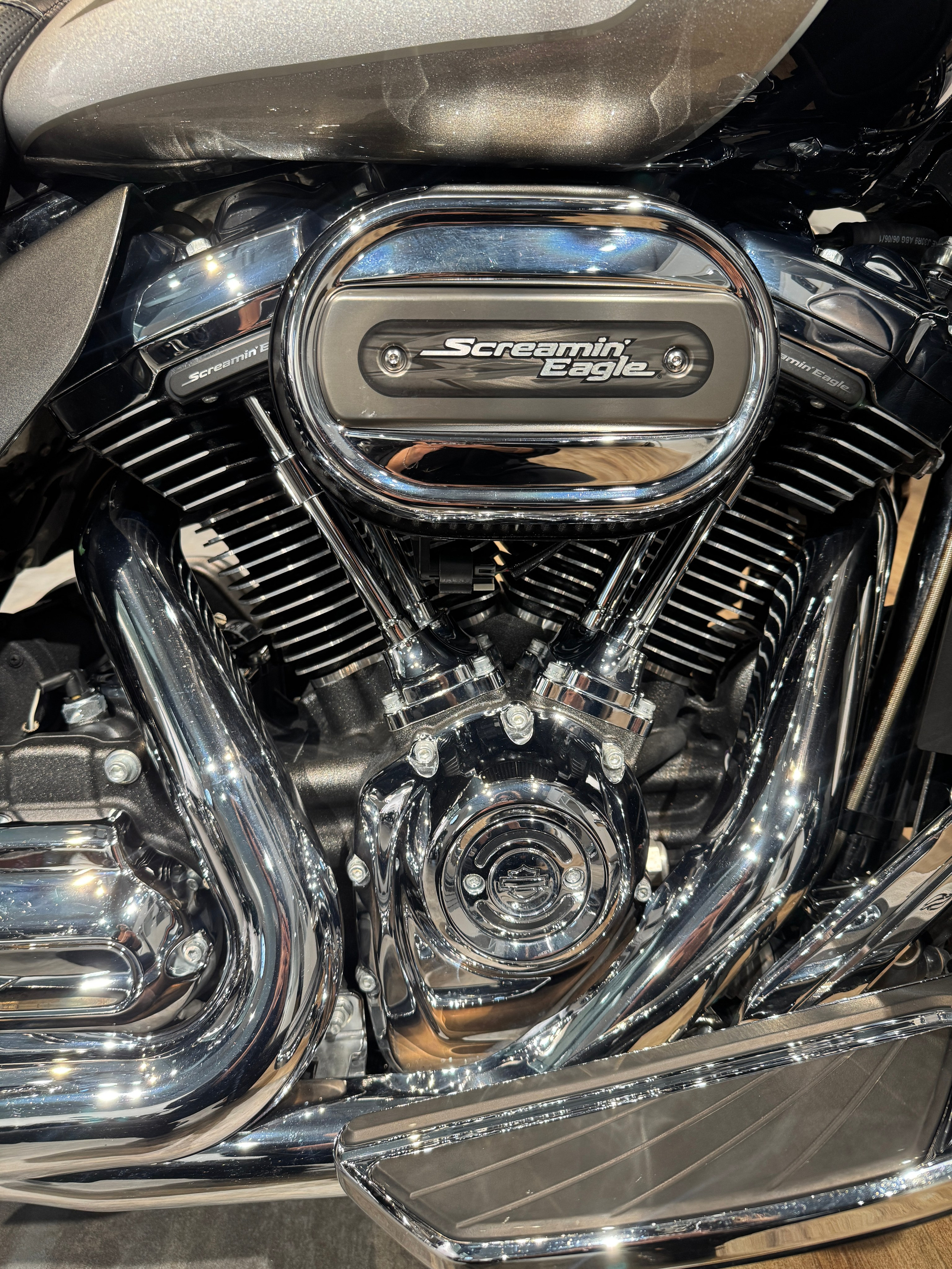 Мотоциклы Harley-Davidson 114 CVO Ultra Limited (Touring)  — купить мотоцикл. Hello Davidson, Москва. Только хорошие мотоциклы…