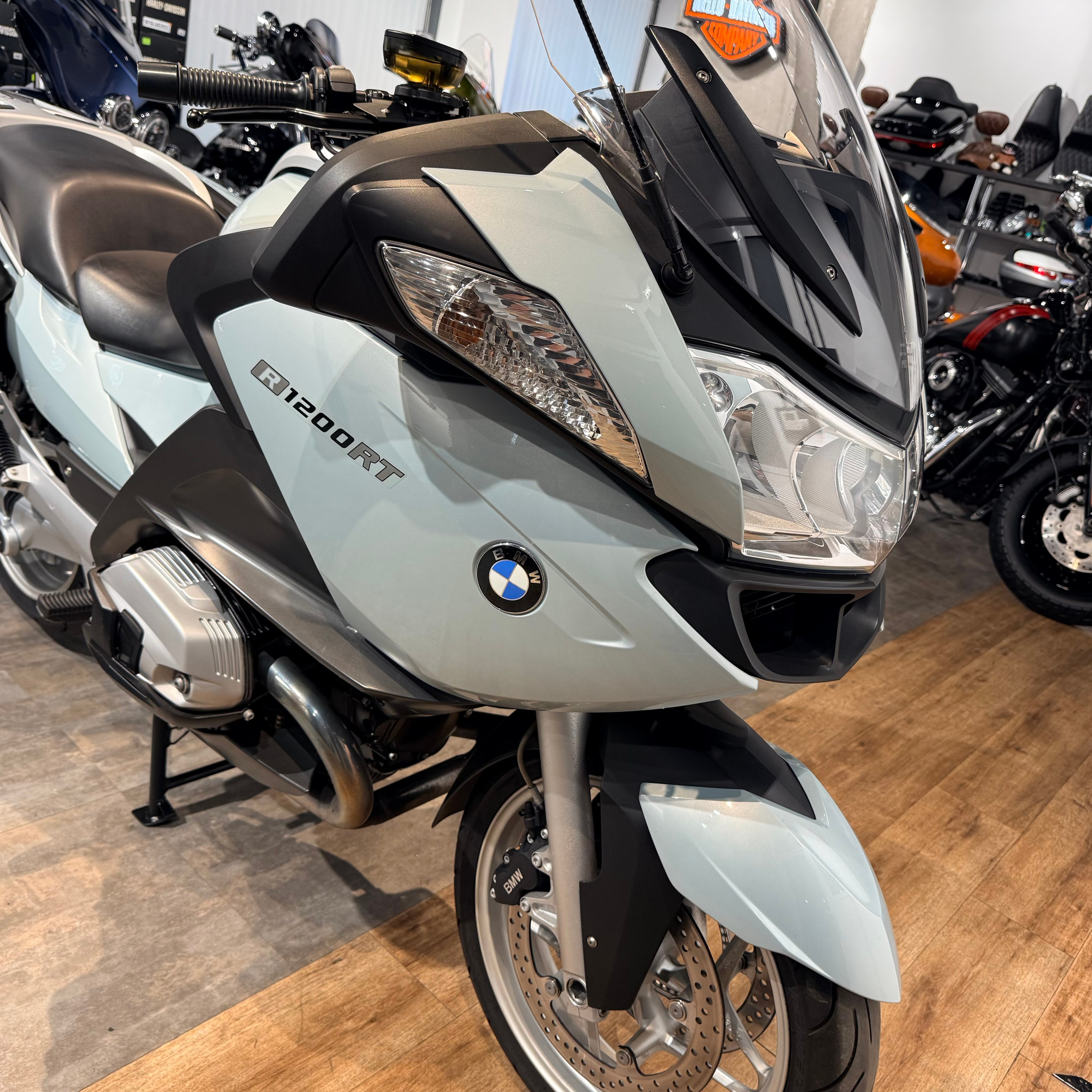 2010 ВМW R1200RТ Oyster Grey Metаlliс (VIN *WВ10*9636). Hello Davidson, Москва. Только хорошие мотоциклы…