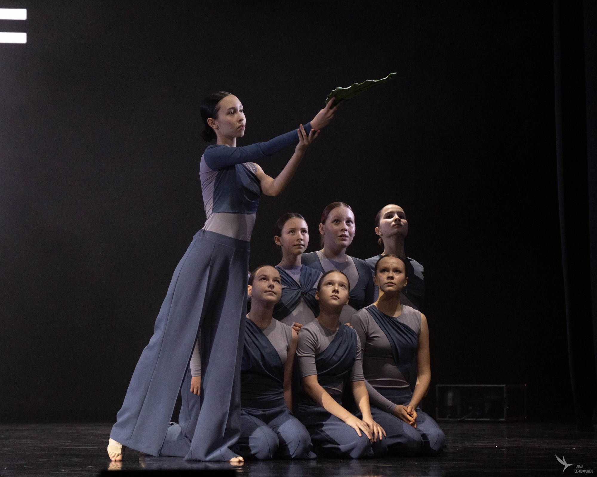 Отчетный концерт студии танца «ШАГ». Репортажный фотограф в Казани Павел Серпокрылов
