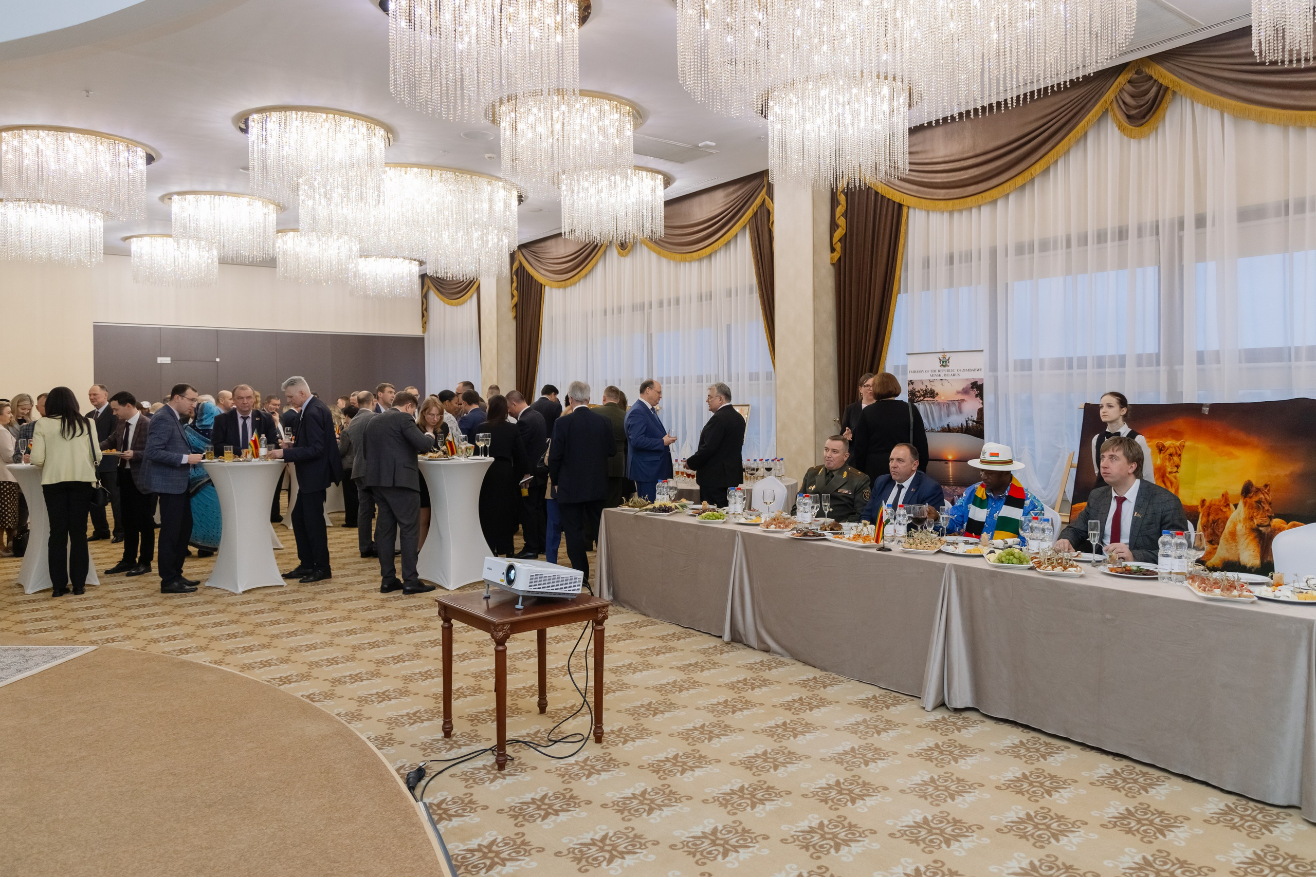 Фотосъемка делегации Посольства Зимбабве в Минске. Свадебный фотограф в Минске/Беларуси Сергей Спиридонов