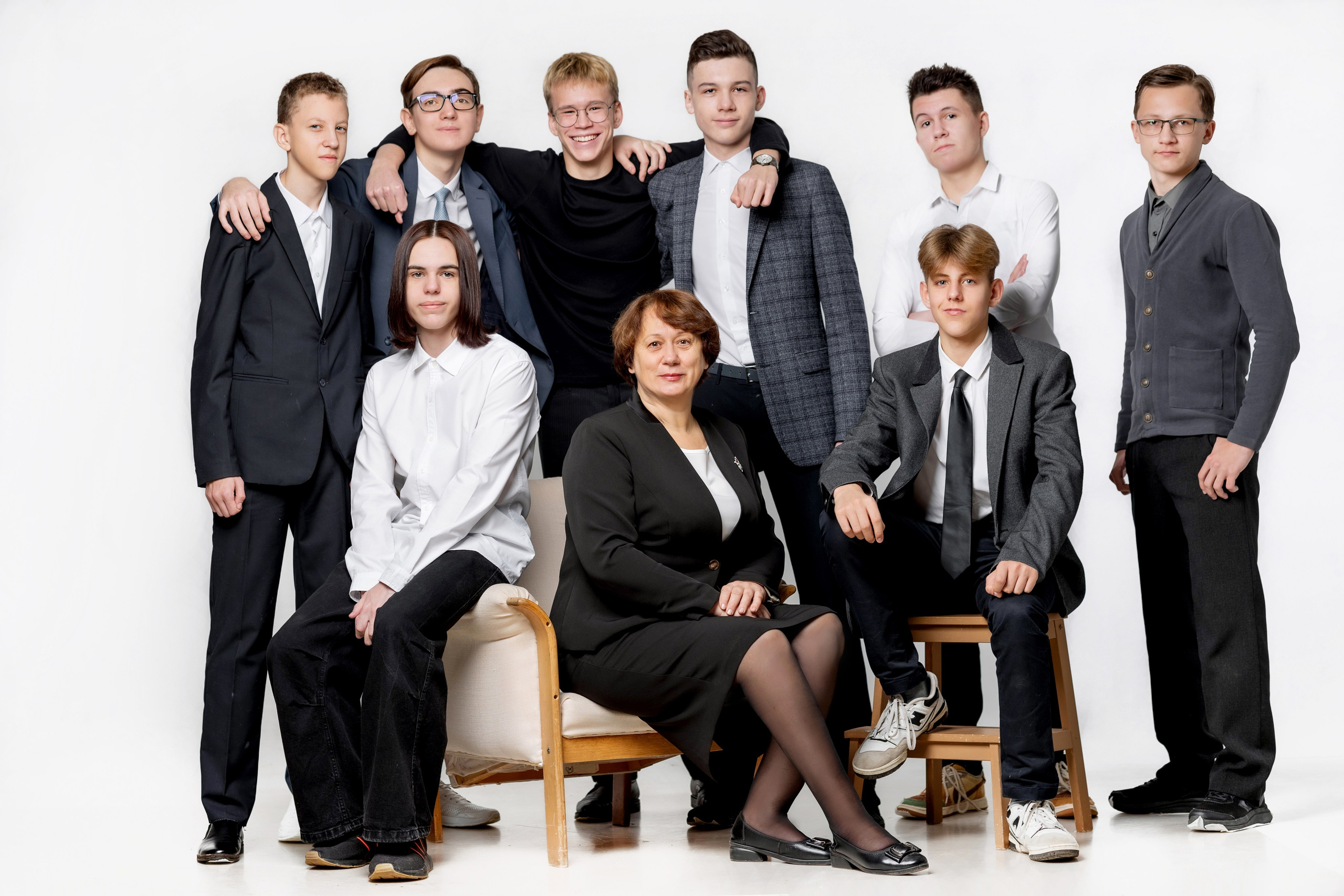 Гимназия 4 Великий Новгород. Выпускные альбомы. Школьный и семейный фотограф Виктория Игнатьева