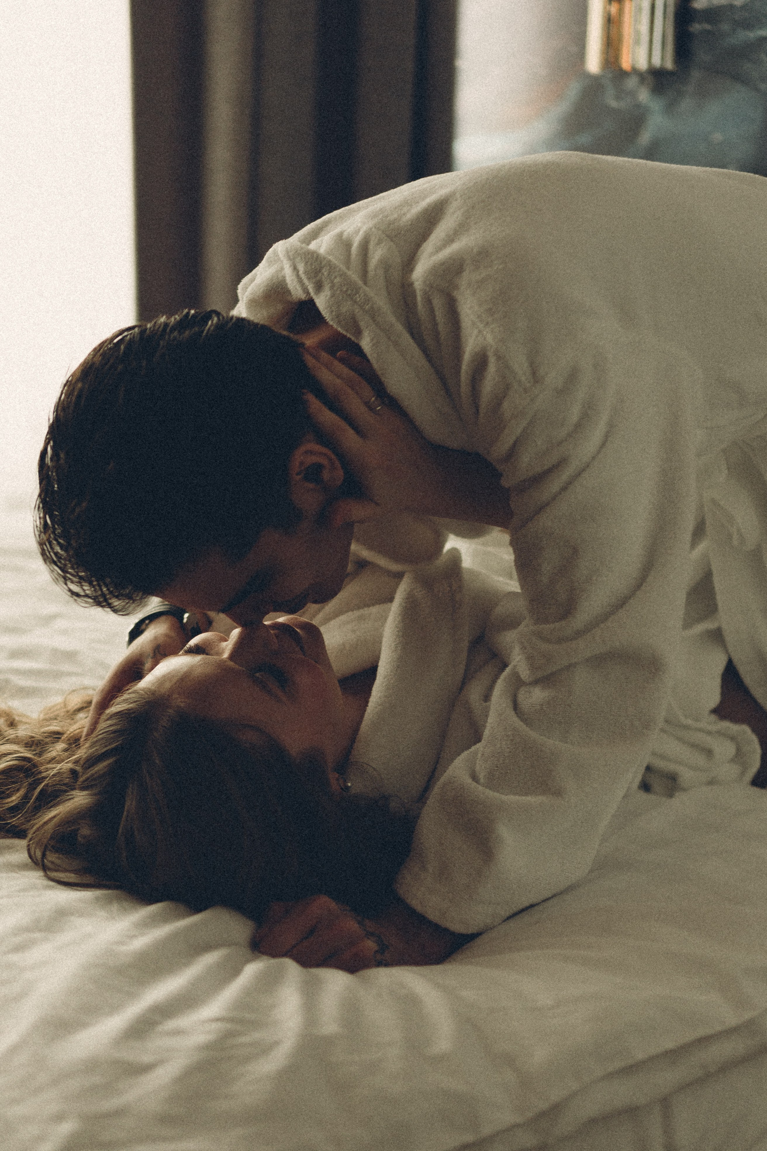 СВАДЕБНАЯ СЬЕМКА В ОТЕЛЕ В СИБИРИ. Профессиональный фотограф, Санкт-Петербург — Виктория Богомолова