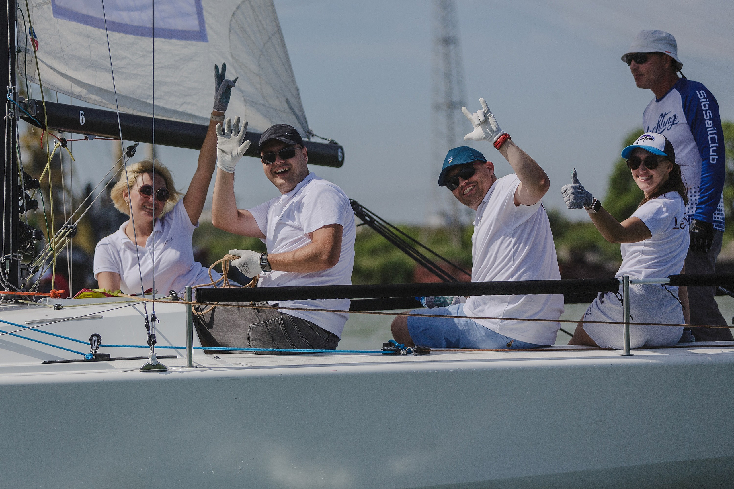 ЯХТИНГ. Roman Photo