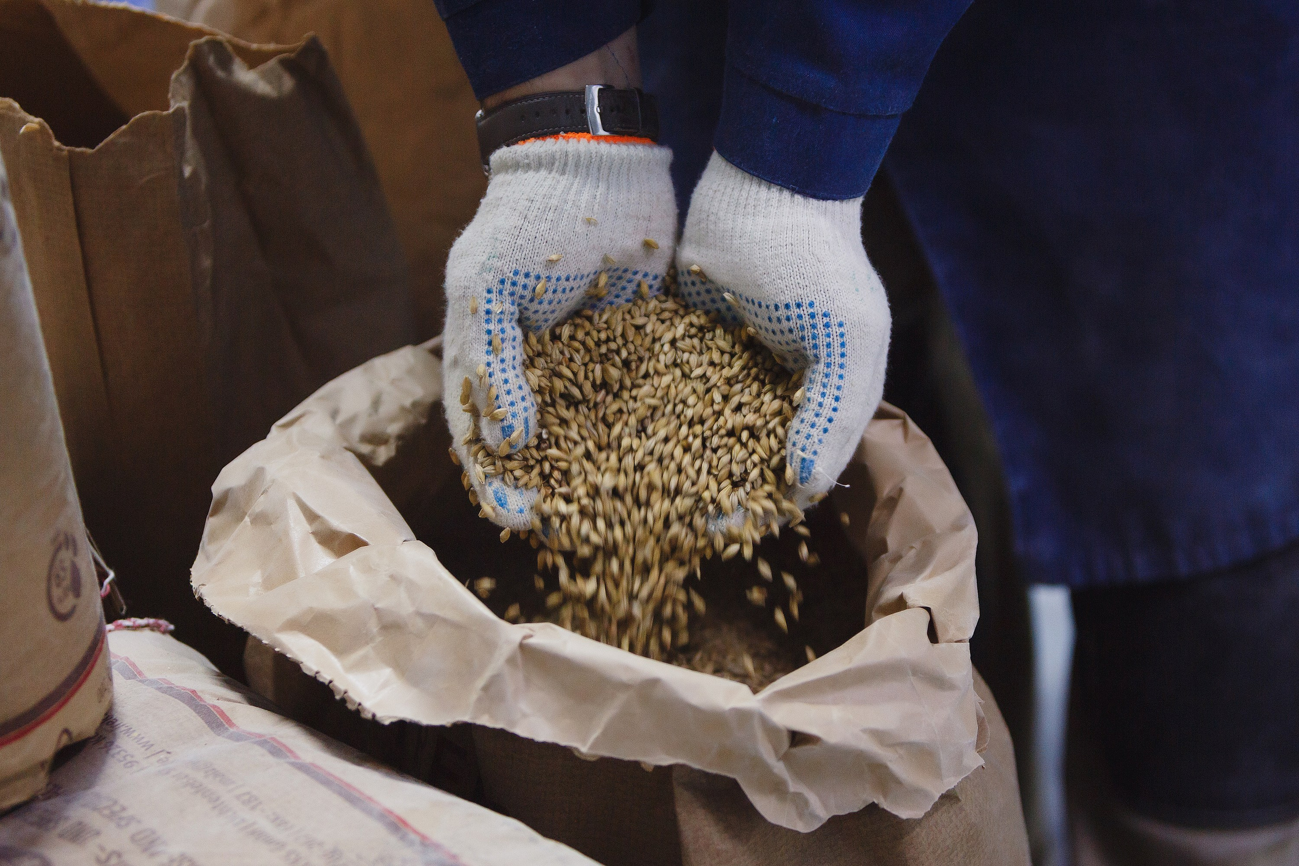 Фотографии с производства. Roman — Репортажный фотограф в Новосибирске