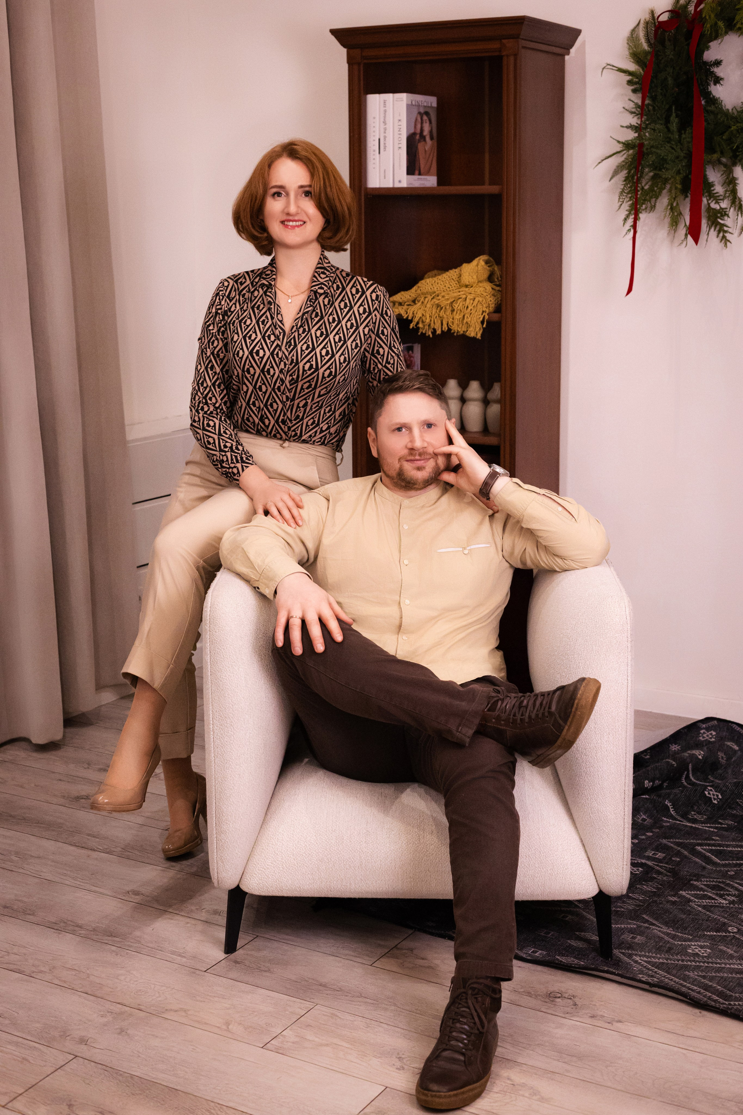 Ольга, Павел и Рома с бабушками. Фотограф ВИКА МЕДУЗА