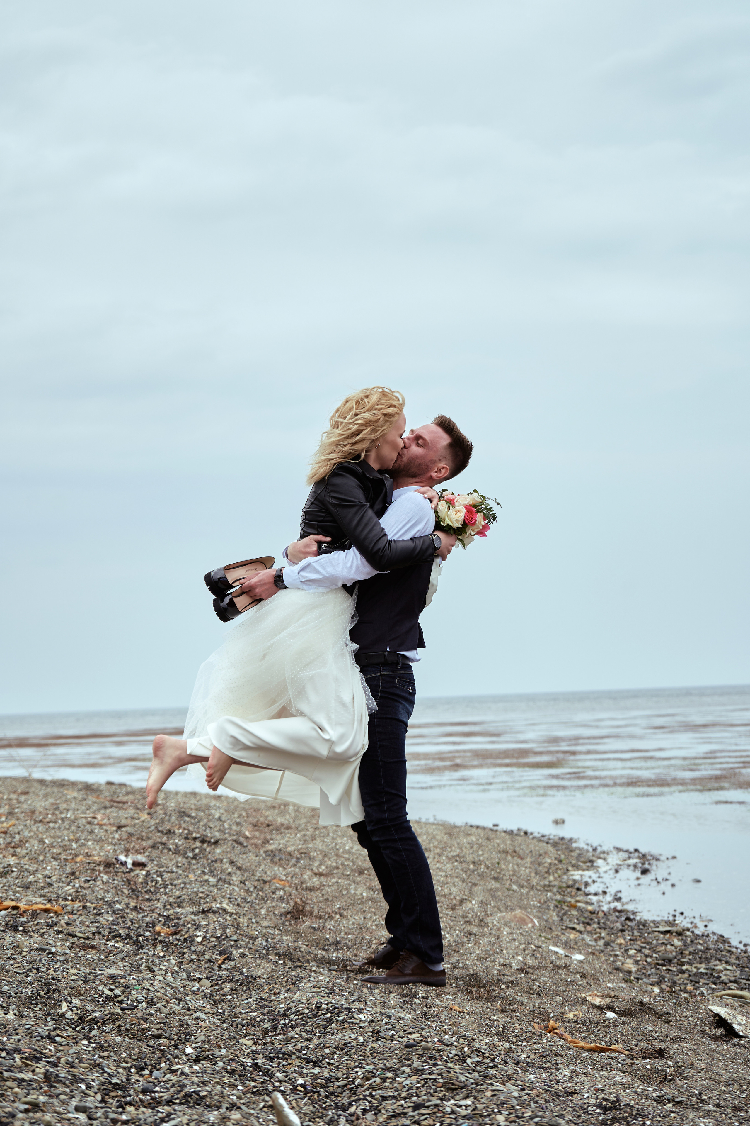 Илья и Анастасия. Фотограф на любой праздник в Южно-Сахалинске