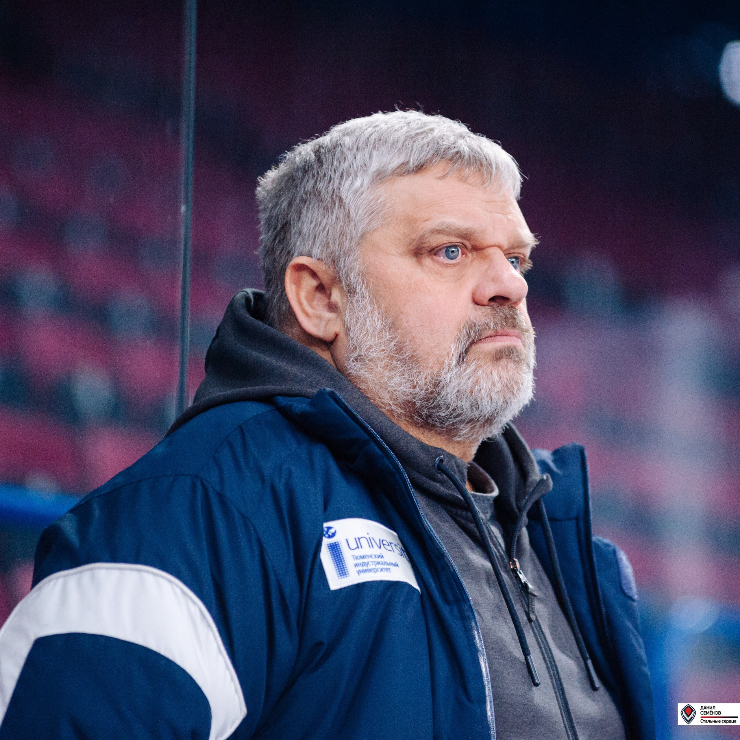 Чемпионат СХЛ. Стальные сердца — Газовик. Фотограф Магнитогорск Данил Семенов