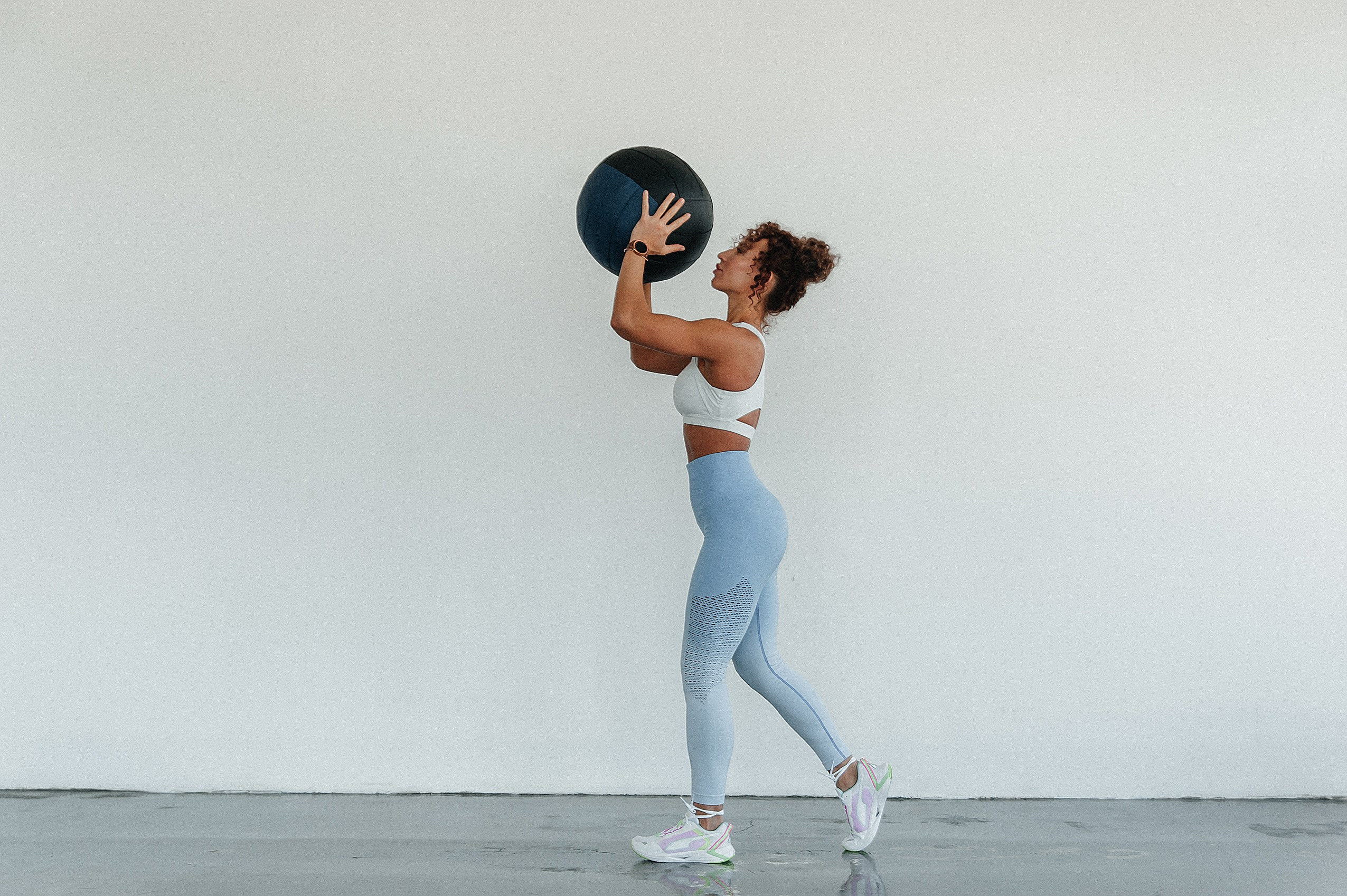 Фото контент для инстаграм персонального тренера. Контент фотограф Дарья Едапина Новосибирск. Фотограф Дарья Едапина Новосибирск