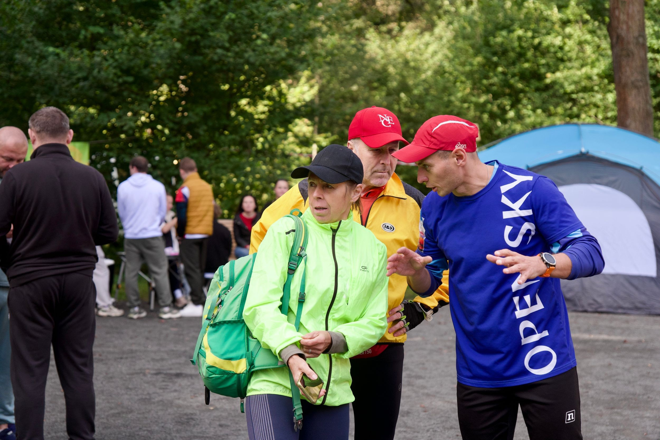 Забег в парке «Дубки». Кафе «БЕЛКА НАШЕПТАЛА». Ну оооочень концептуальное кафе