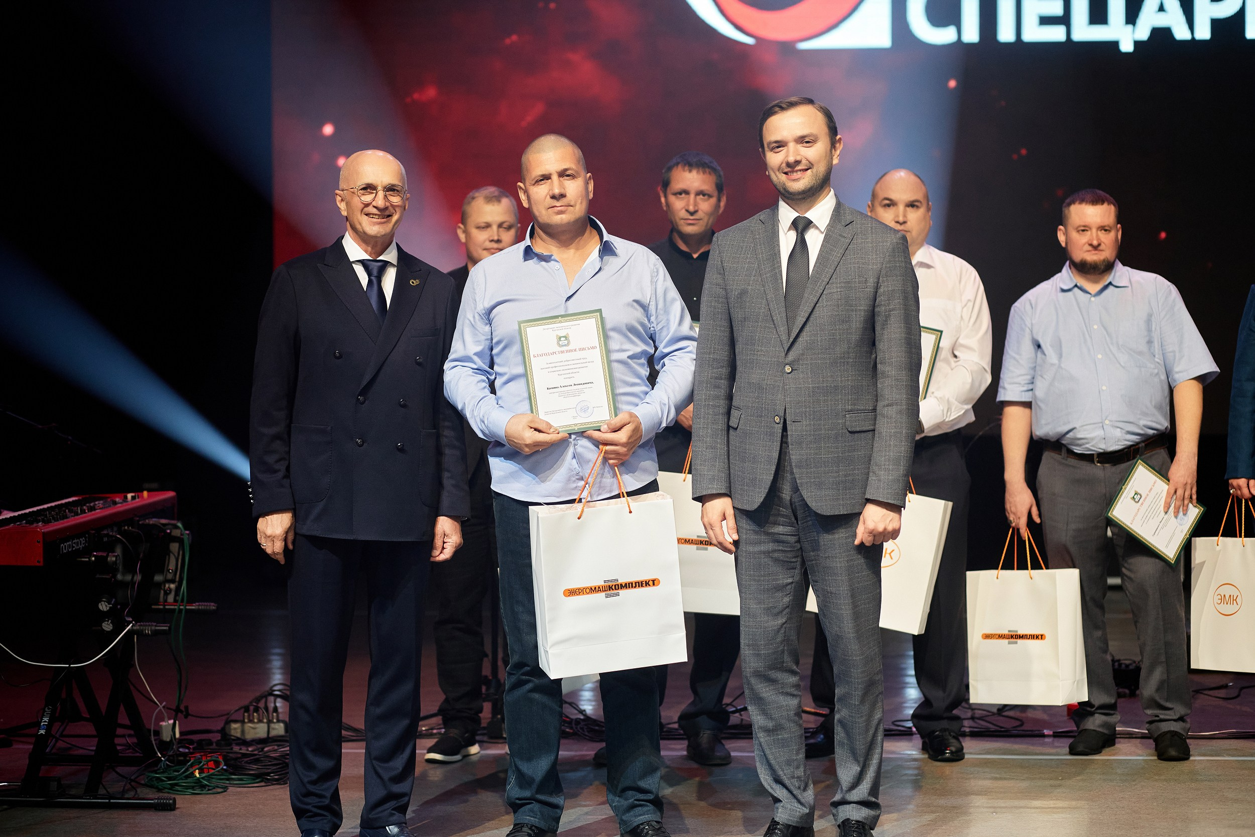 Спецарматура. Свадебный фотограф Челябинск, Екатеринбург, Курган — Виктор Слуднов