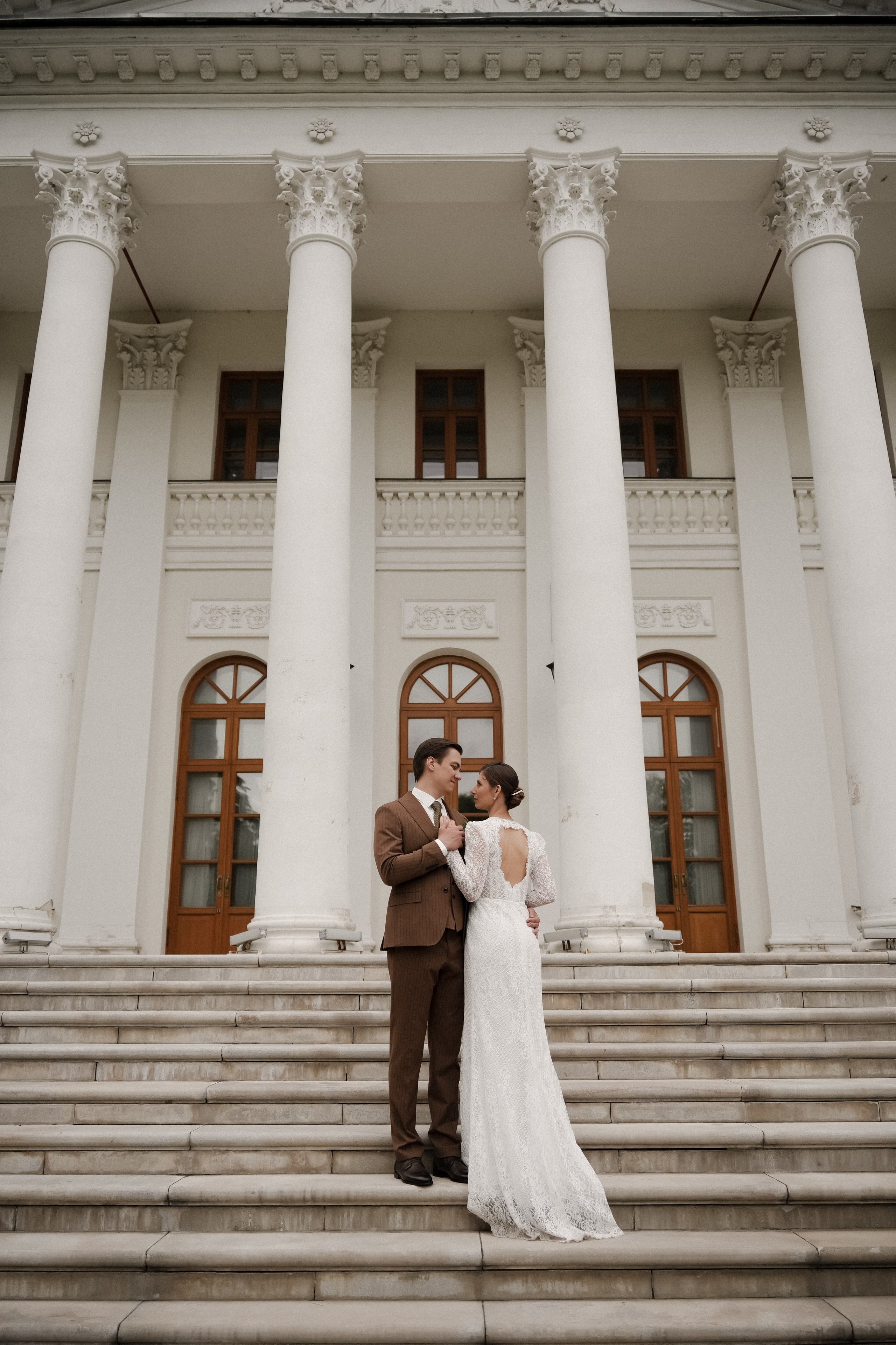 Динар и Анна