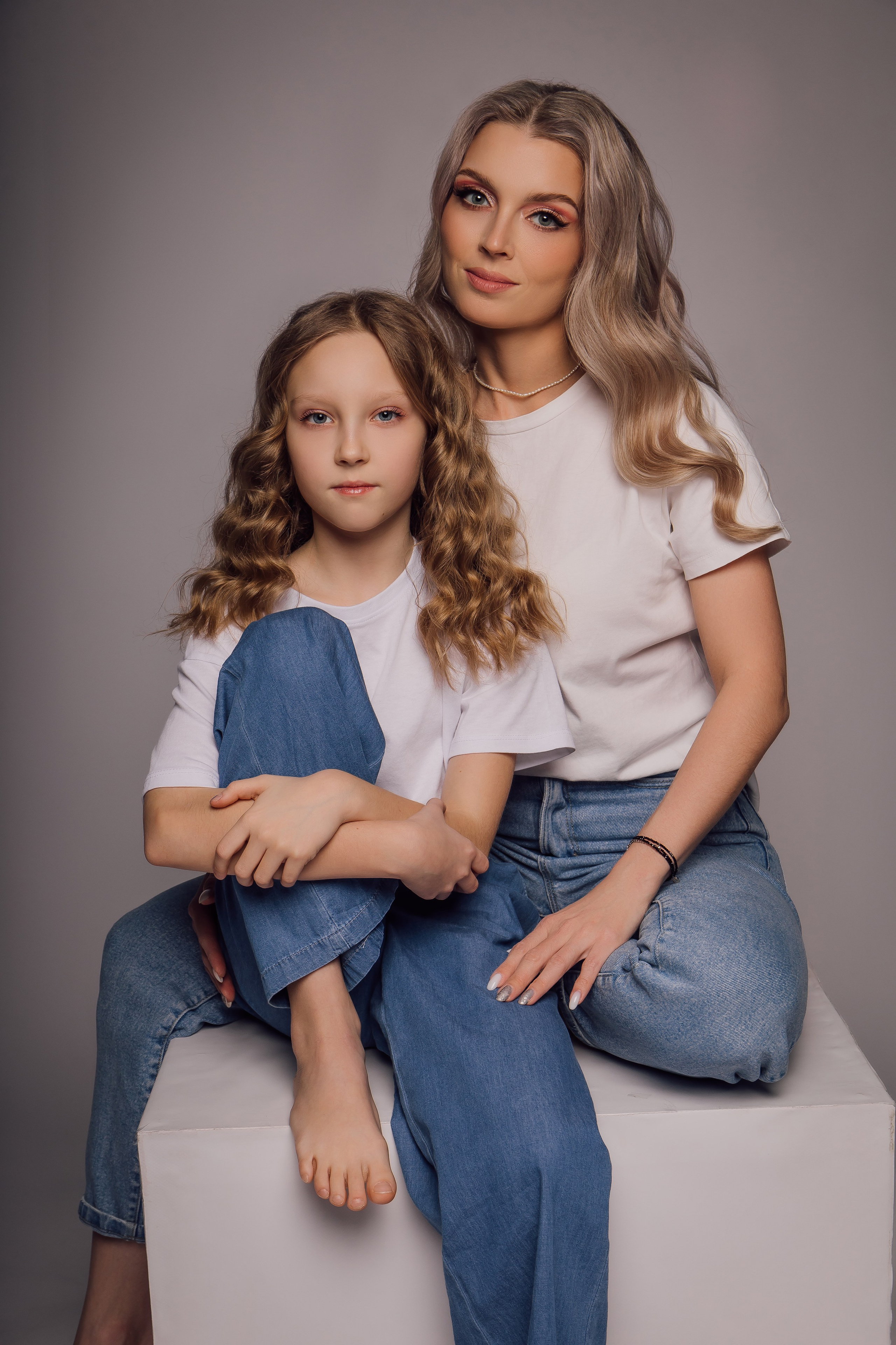 Валя, Вика, Вероника, Аня