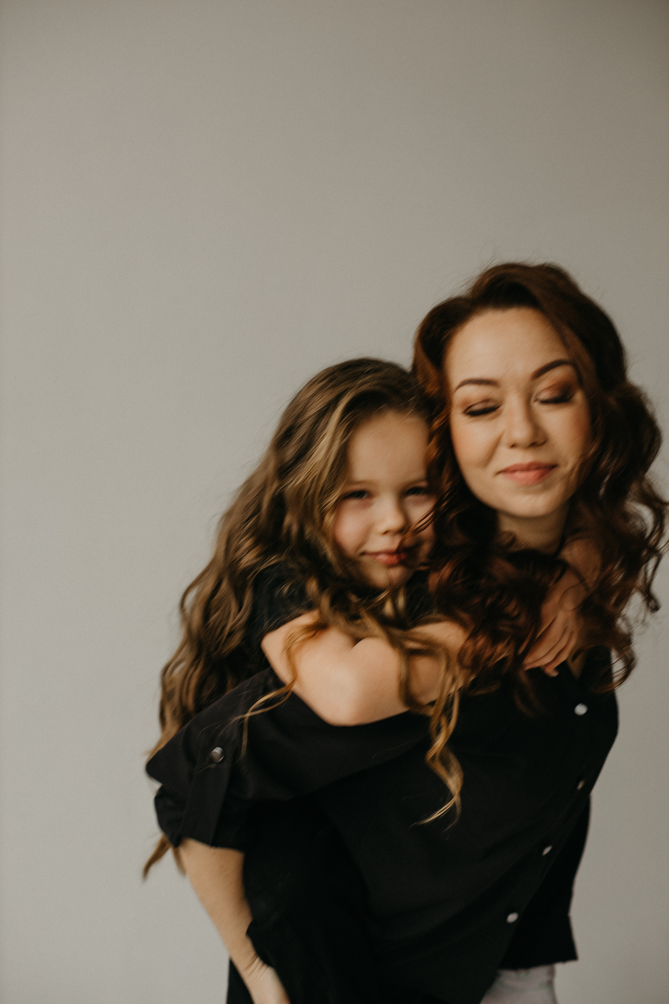 Яна и Соня. Свадебный фотограф Таня Караисаева