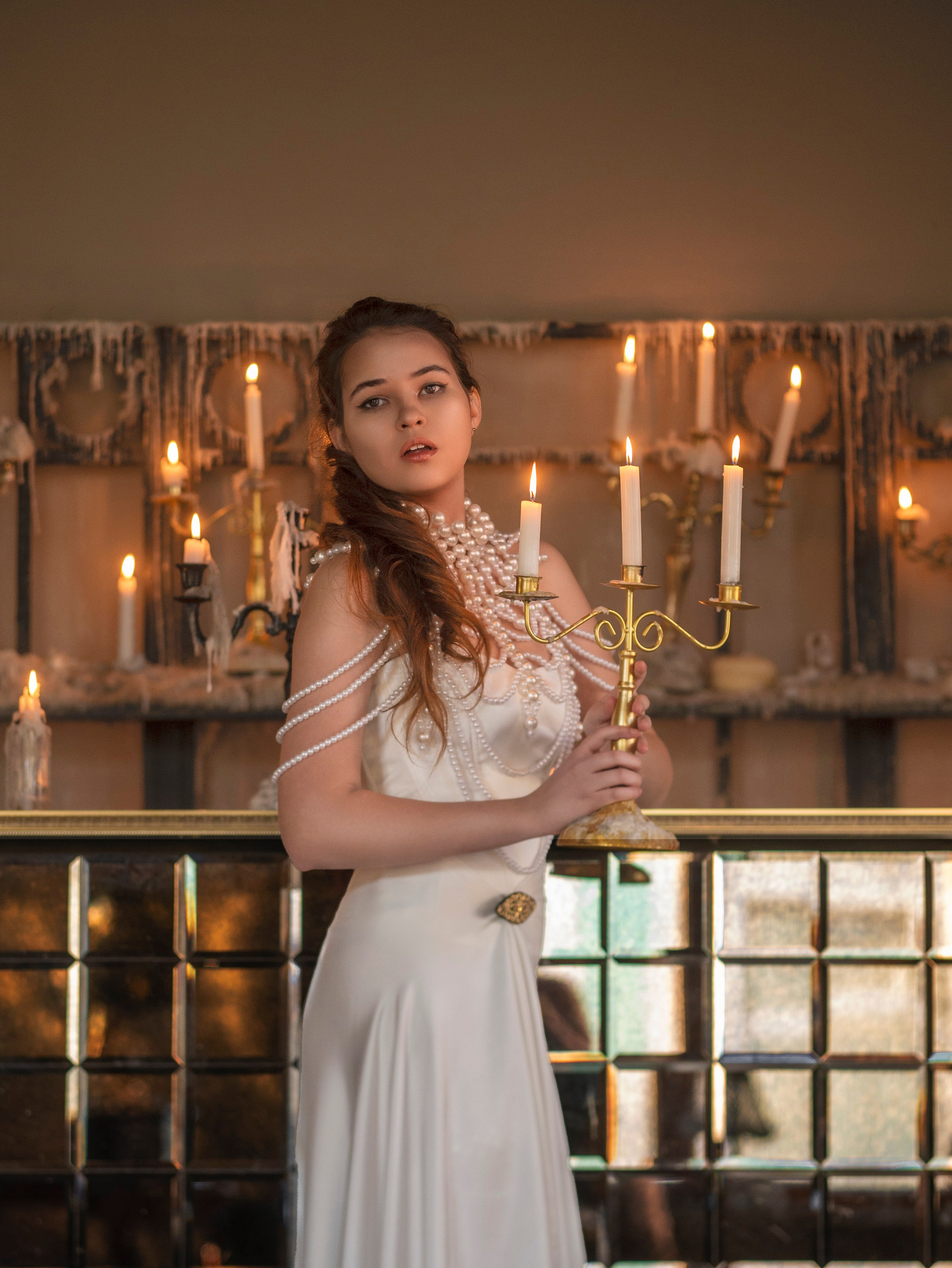 С свечами. Арт фотограф, женский фотограф Москва