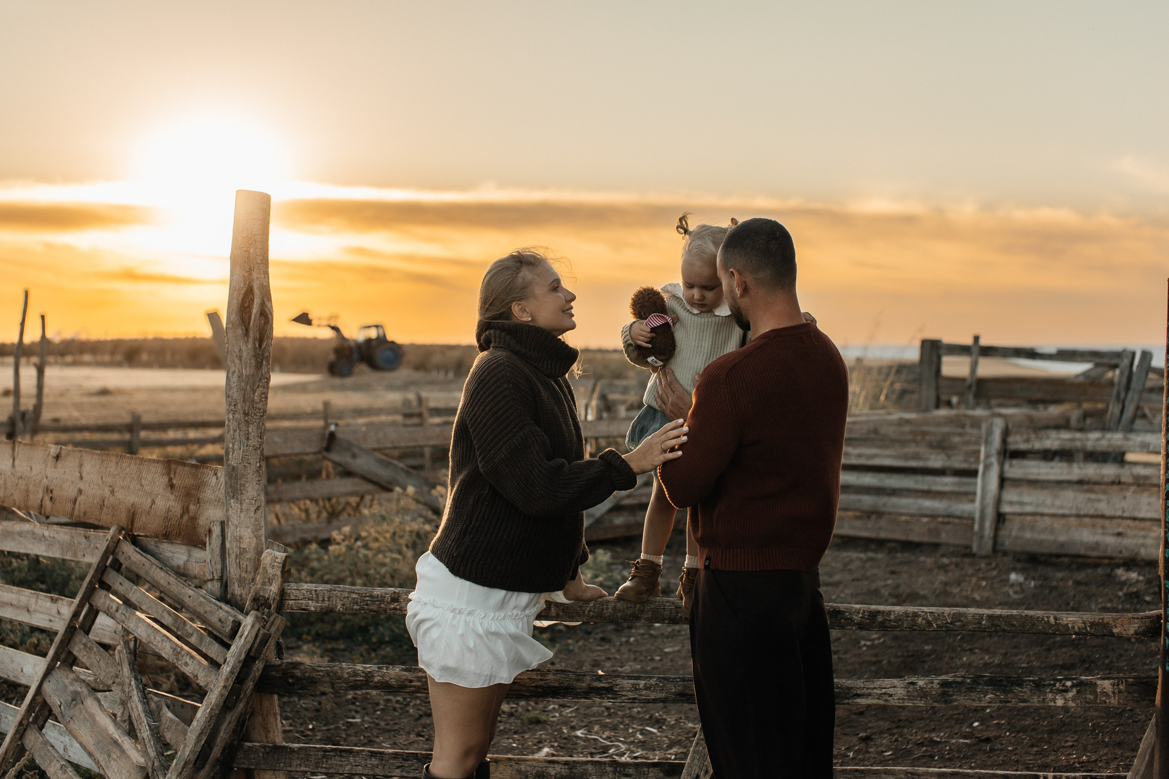 Артем Настя и Николь. Семейный фотограф в Волгодонске Краченцева Анна