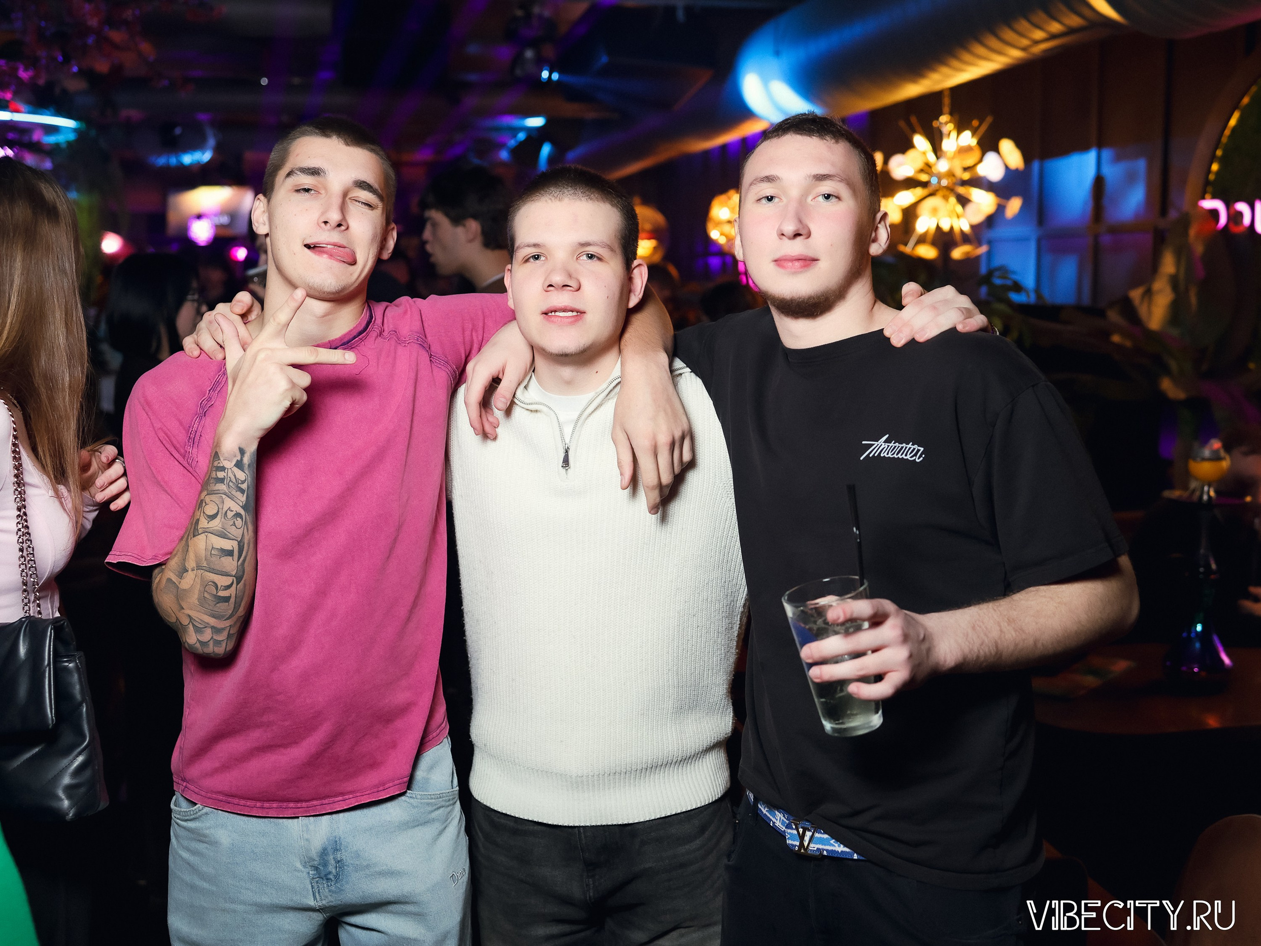 DOUBLE U. VIBECITY.RU Вайб Сити Ру Фоторепортажи Фотоотчеты Калининград