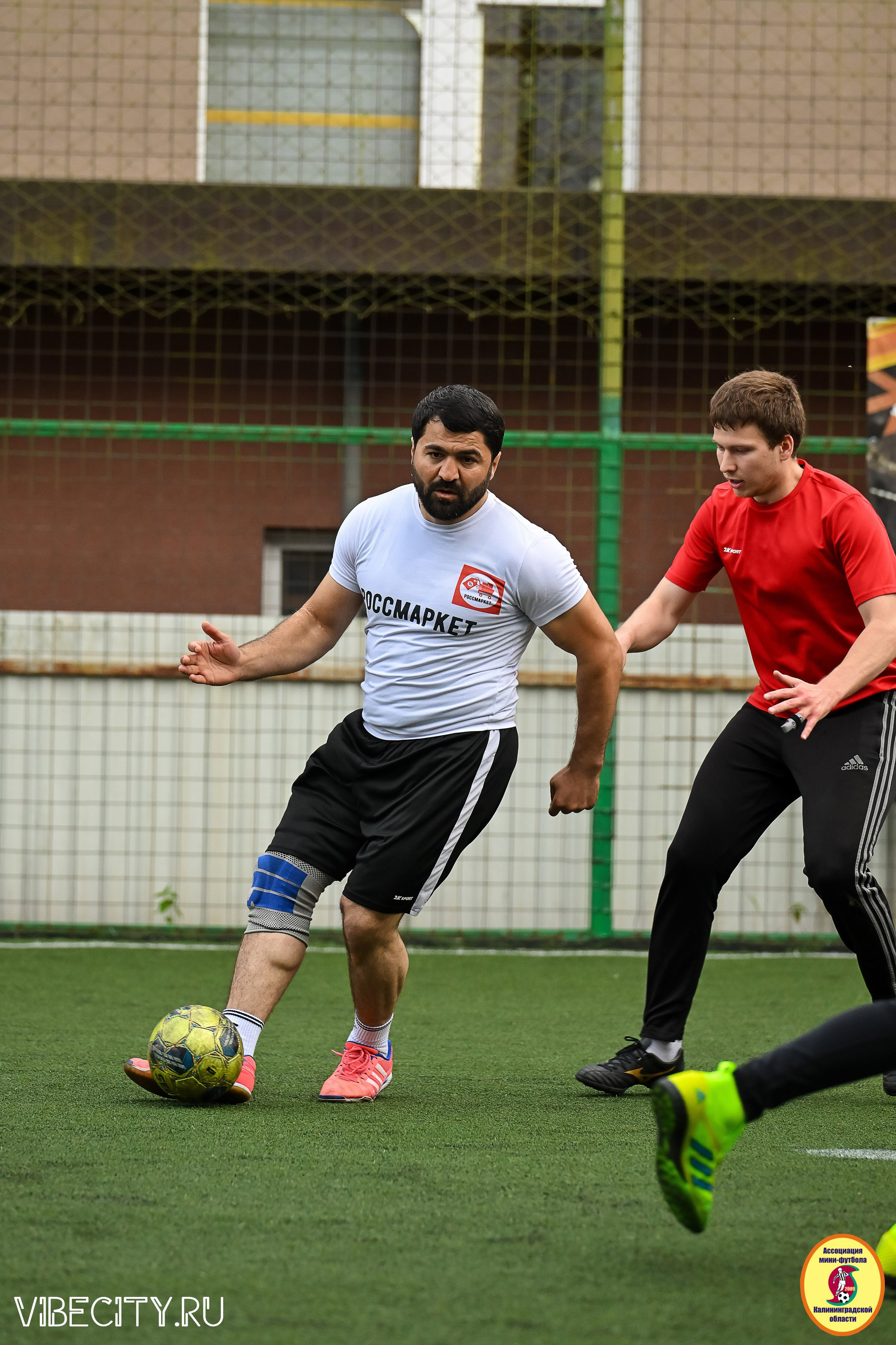 ИГРЫ МИНИ-ФУТБОЛЬНОЙ И КОРПОРАТИВНОЙ ЛИГИ. VIBECITY.RU Вайб Сити Ру Фоторепортажи Фотоотчеты Калининград