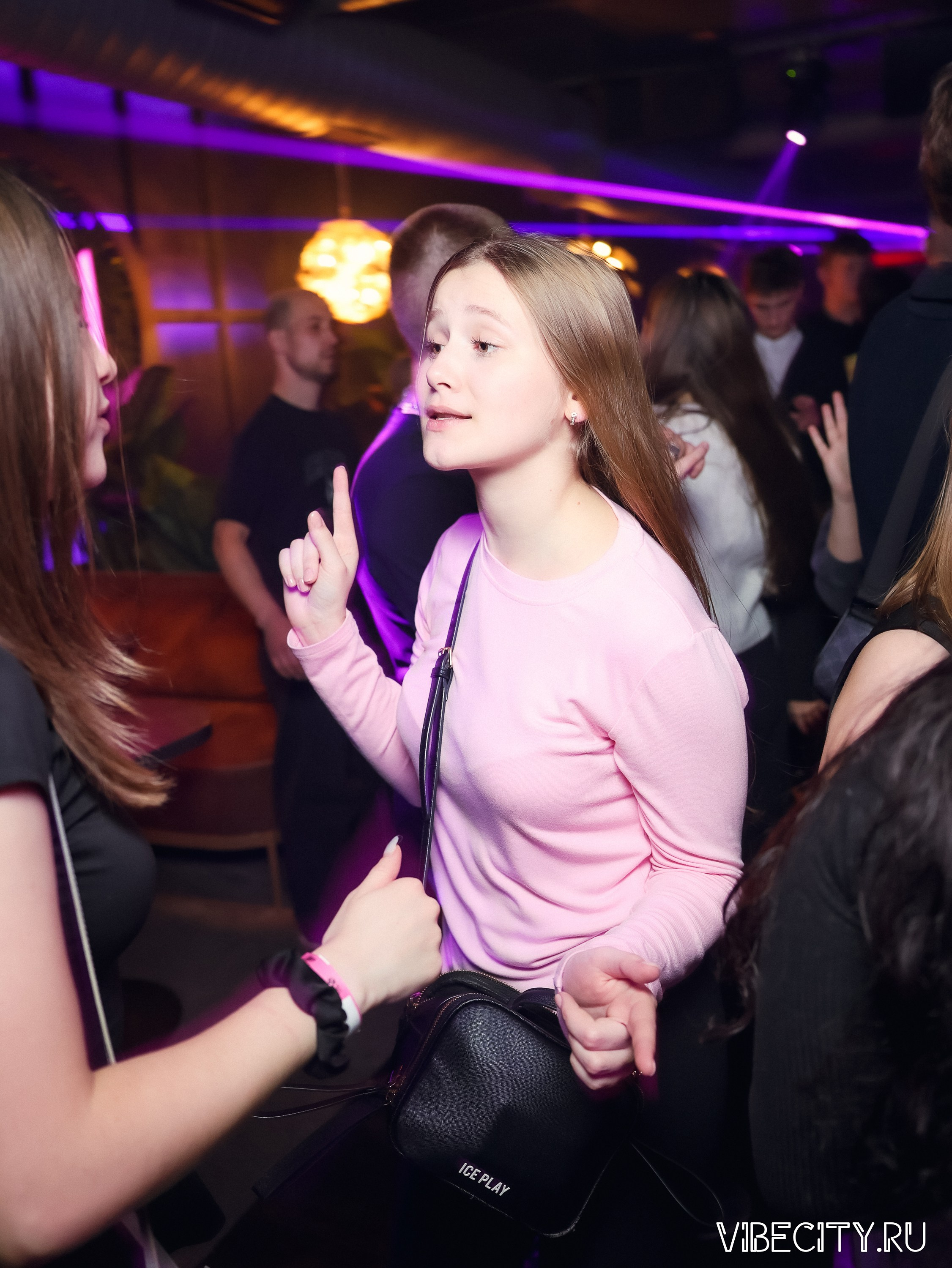 DOUBLE U. VIBECITY.RU Вайб Сити Ру Фоторепортажи Фотоотчеты Калининград