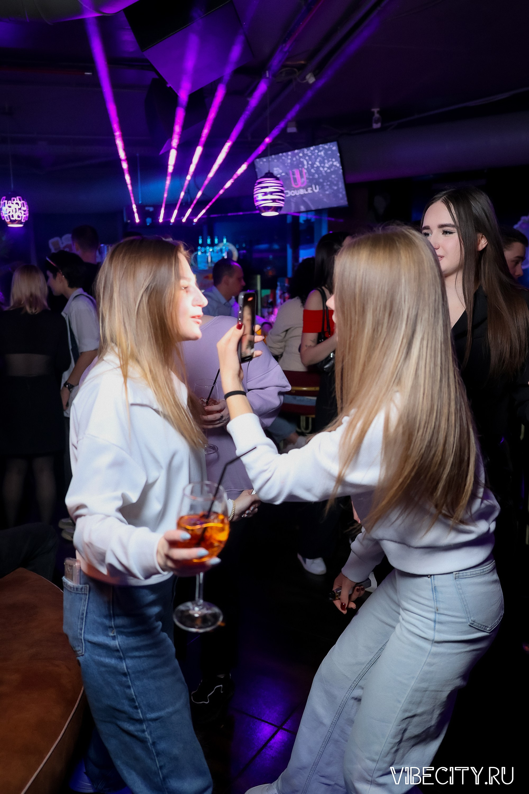 DOUBLE U. VIBECITY.RU Вайб Сити Ру Фоторепортажи Фотоотчеты Калининград